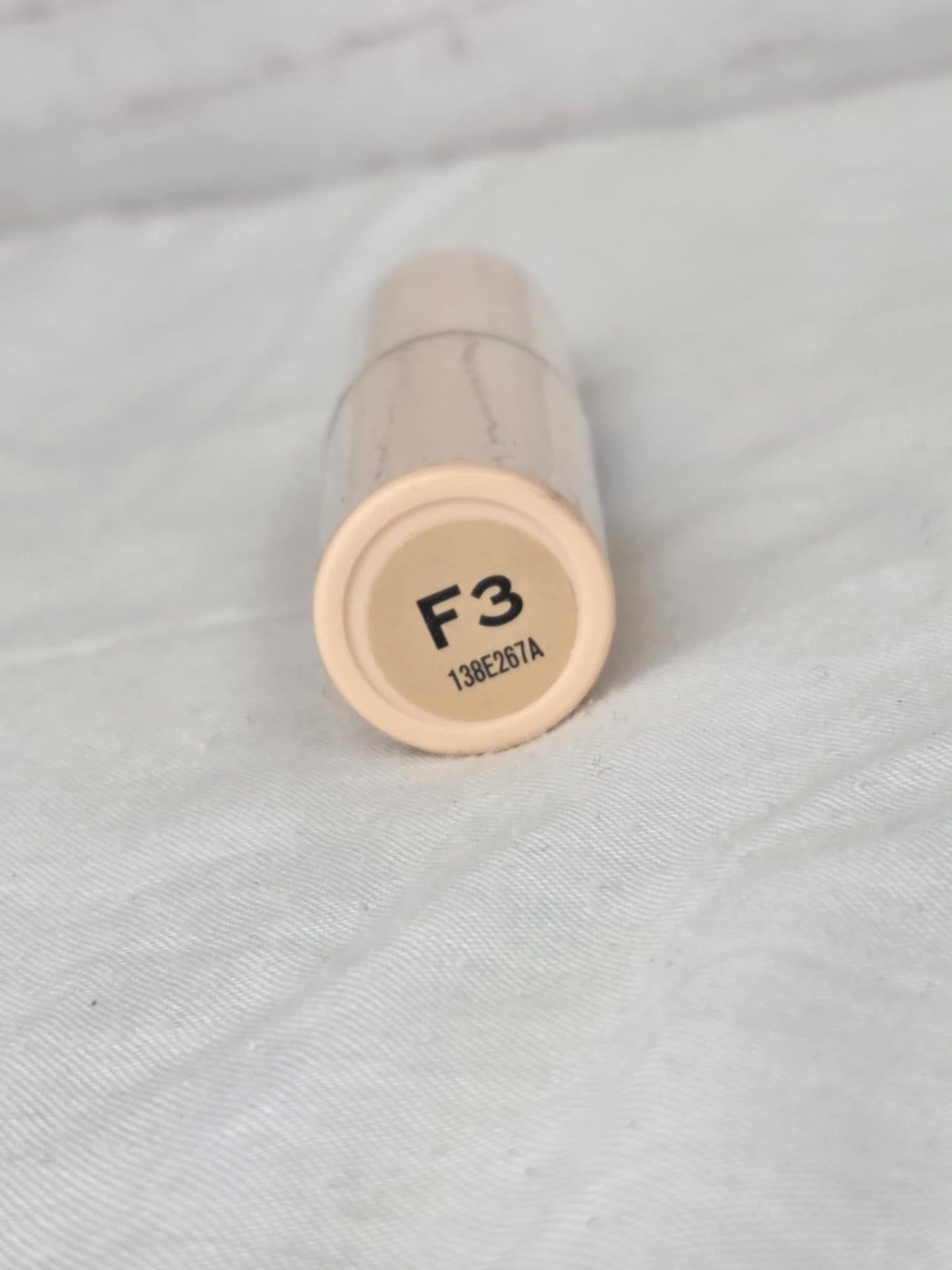Revolution Fast Base Stick Foundation F3