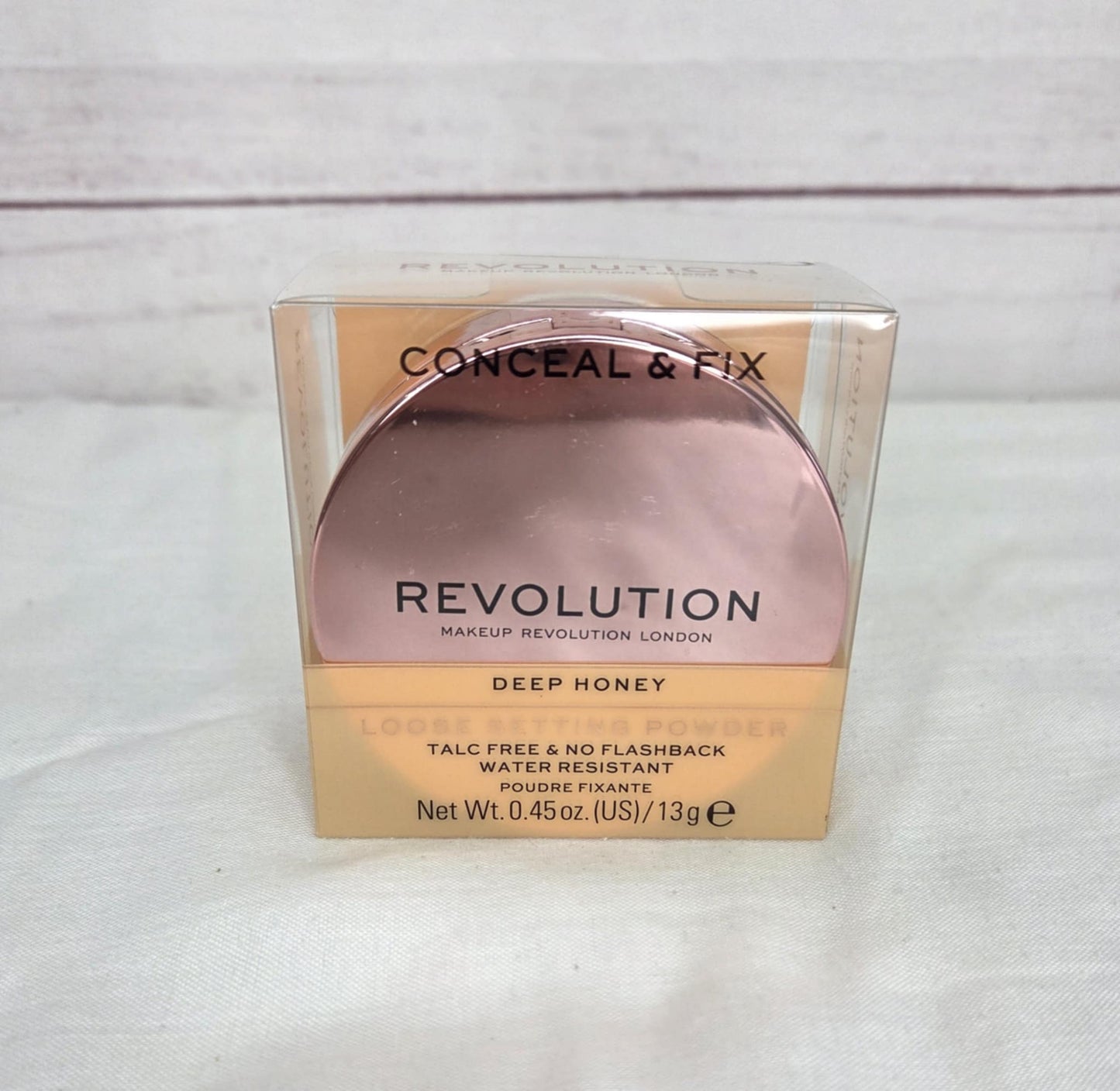 Revolution Conceal & Fix Loose Setting Powder Deep Honey