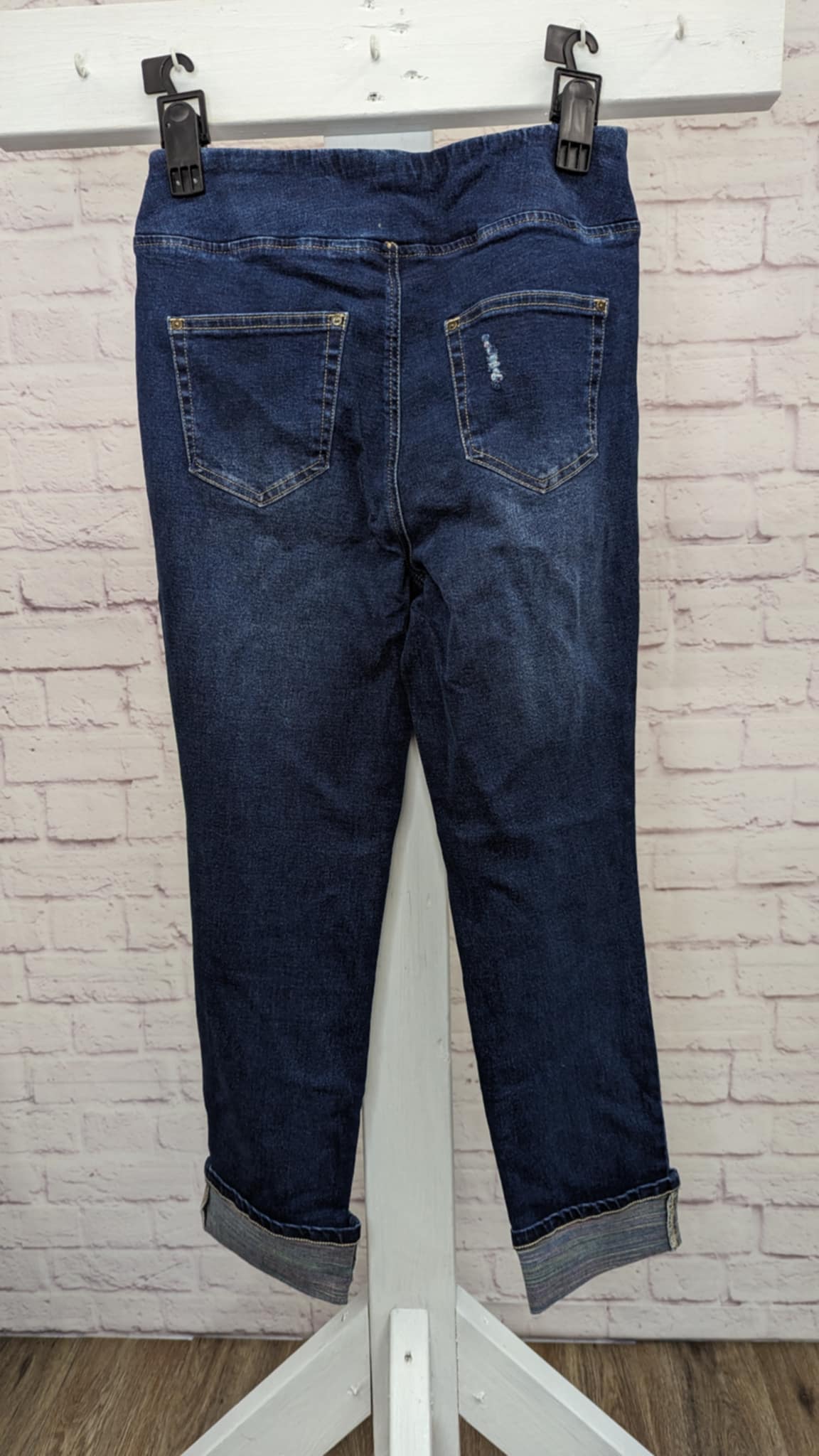 0R MIDNIGHT A617208 Belle Boho by Kim Gravel Regular Rainbow Distressed Jean