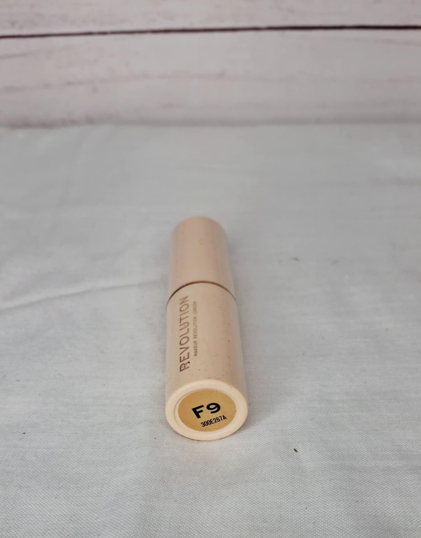 Revolution Fast Base Stick Foundation F9