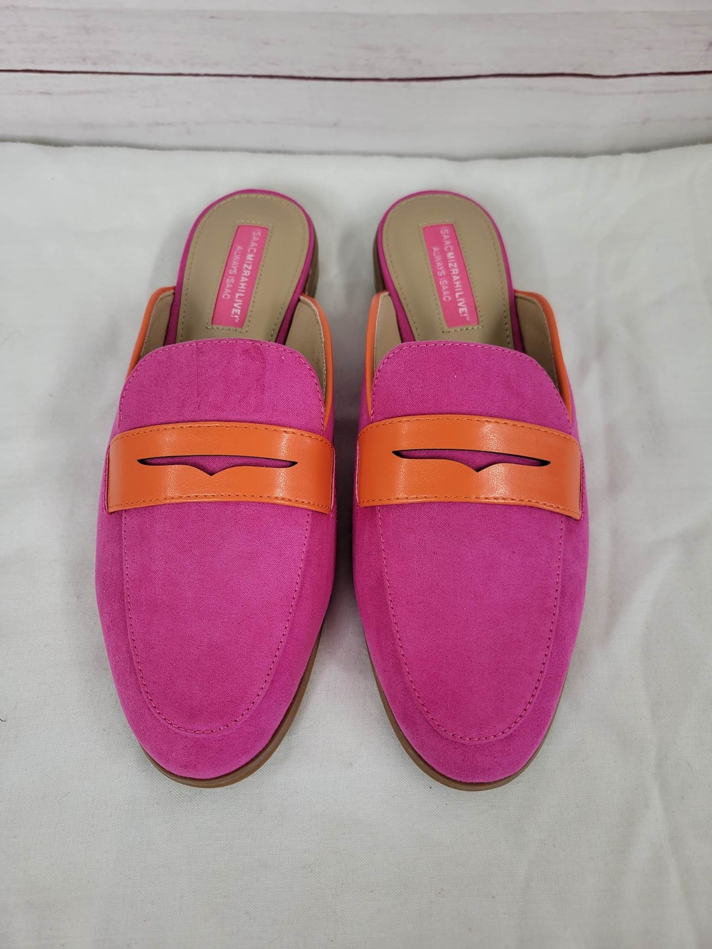 7.5M ULTRA PINK A394755 Isaac Mizrahi Always Isaac Faux Suede Mule