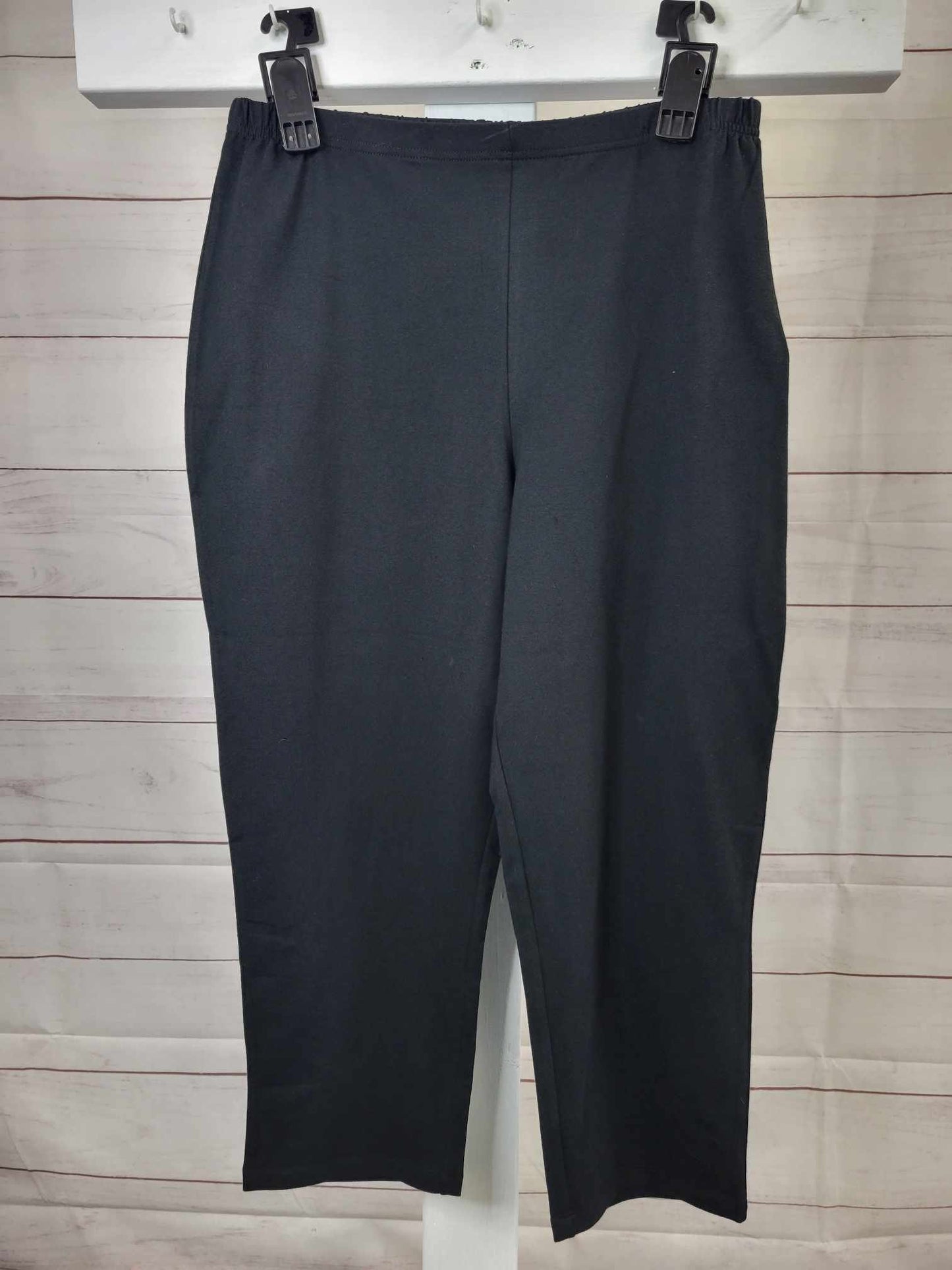 LARGE BLACK A251653 Women with Control Regular Straight Leg Knit Crop Pant