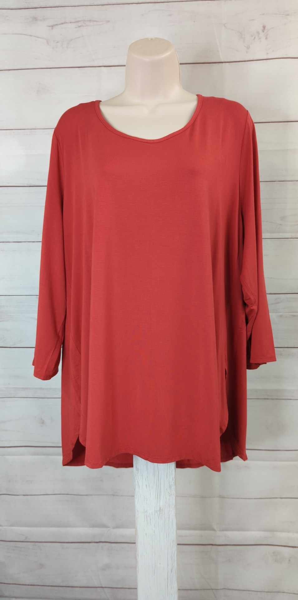 XLARGE SIREN RED A452053 Susan Graver Regular Weekend Essentials Cool Touch Knit Tunic