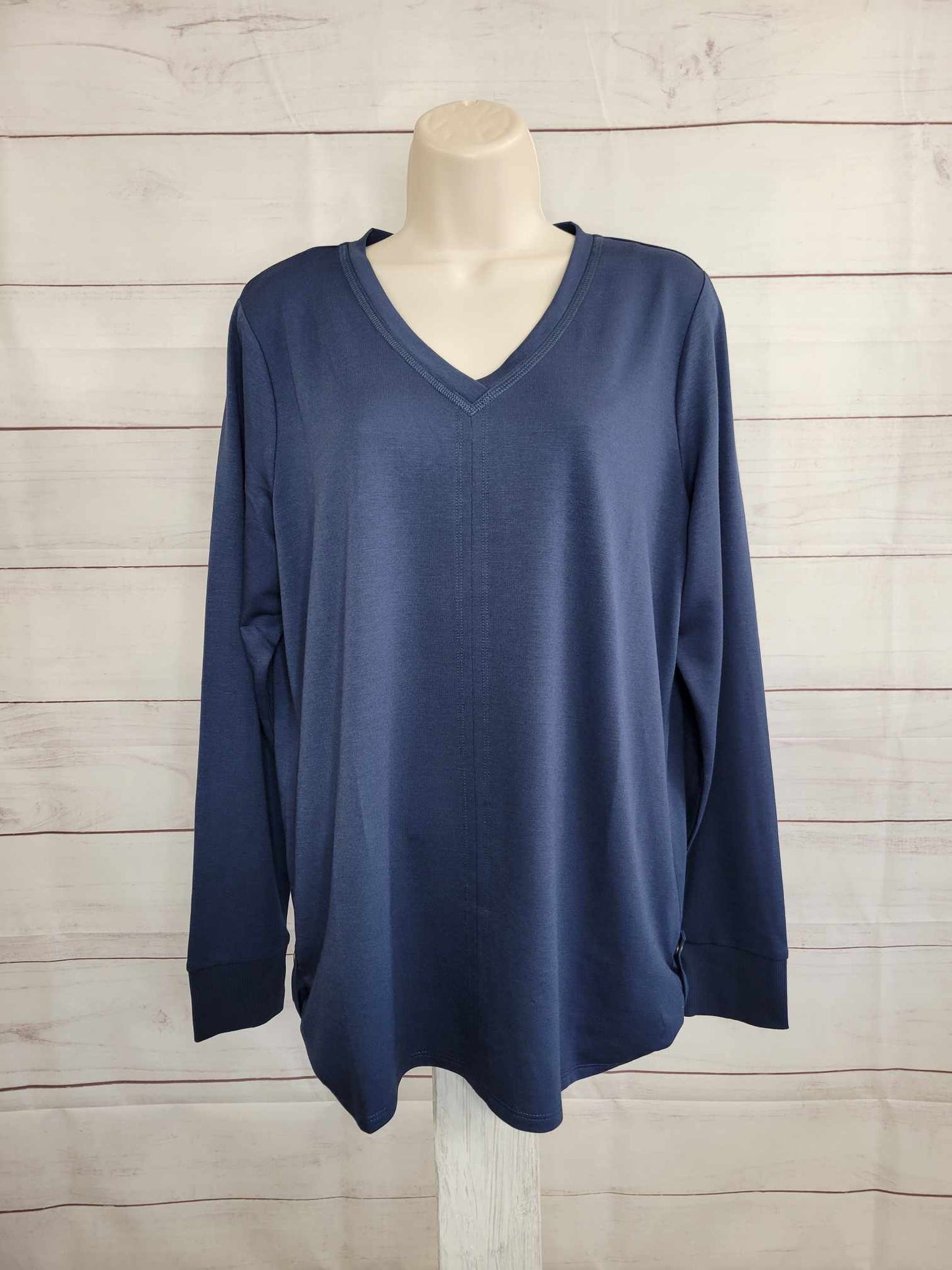 XLARGE STORMY BLUE A609974 Belle by Kim Gravel Snap to It Side Tab V Neck Top