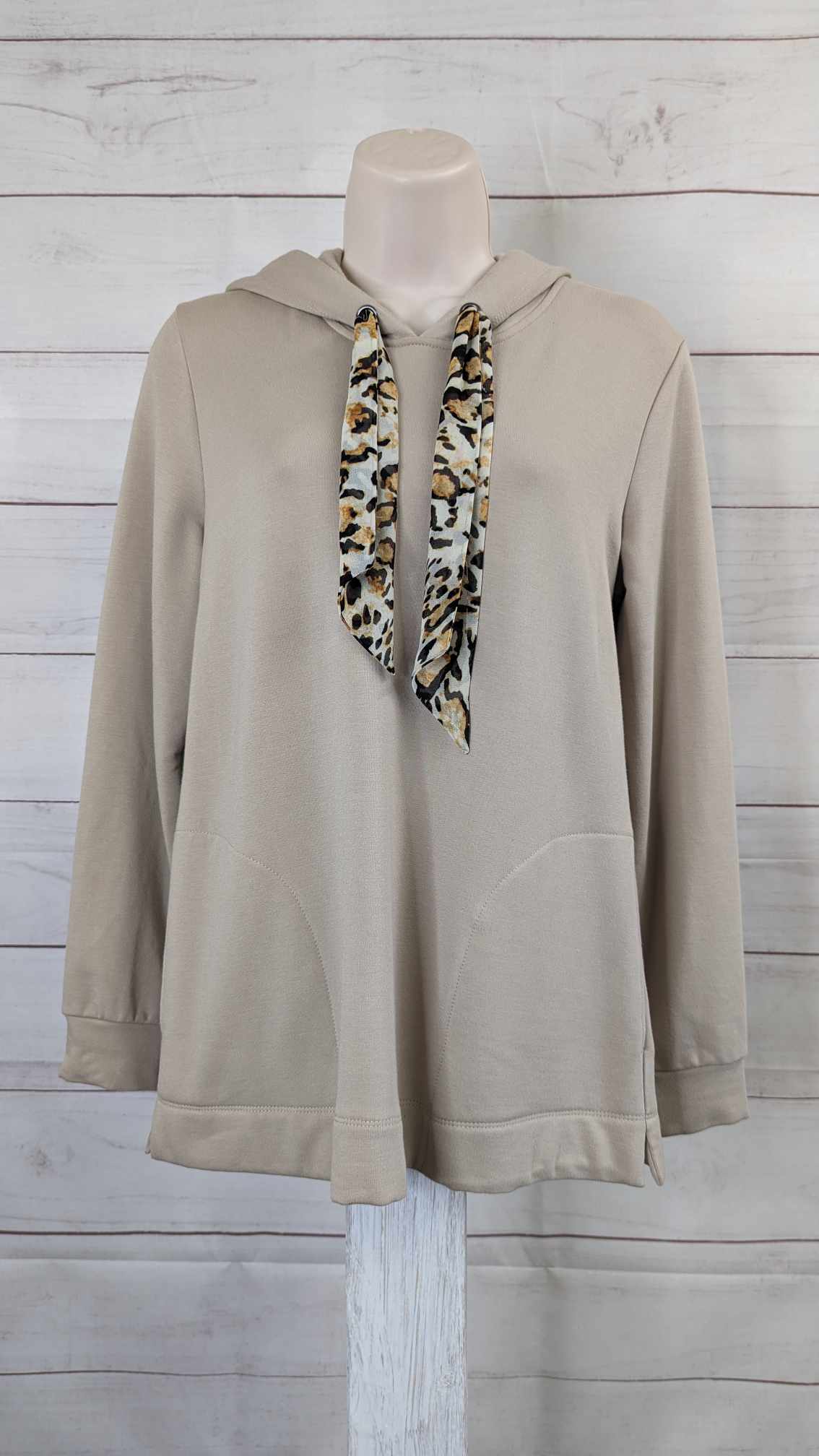 1X STONE A454555 Susan Graver Weekend Brushed Back Knit Sweatshirt with Printed Tie