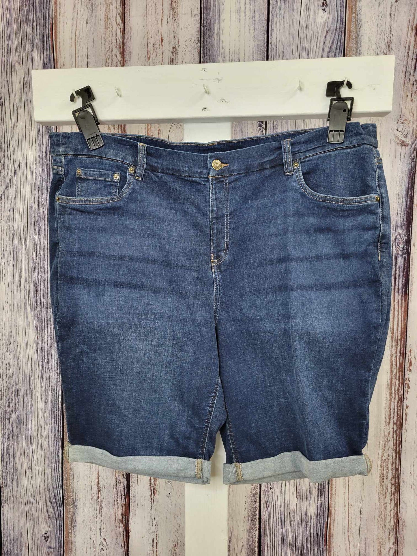 24W DEEP INDIGO A499646 Denim & Co. Regular Easy Stretch Denim Roll Hem Bermuda Short