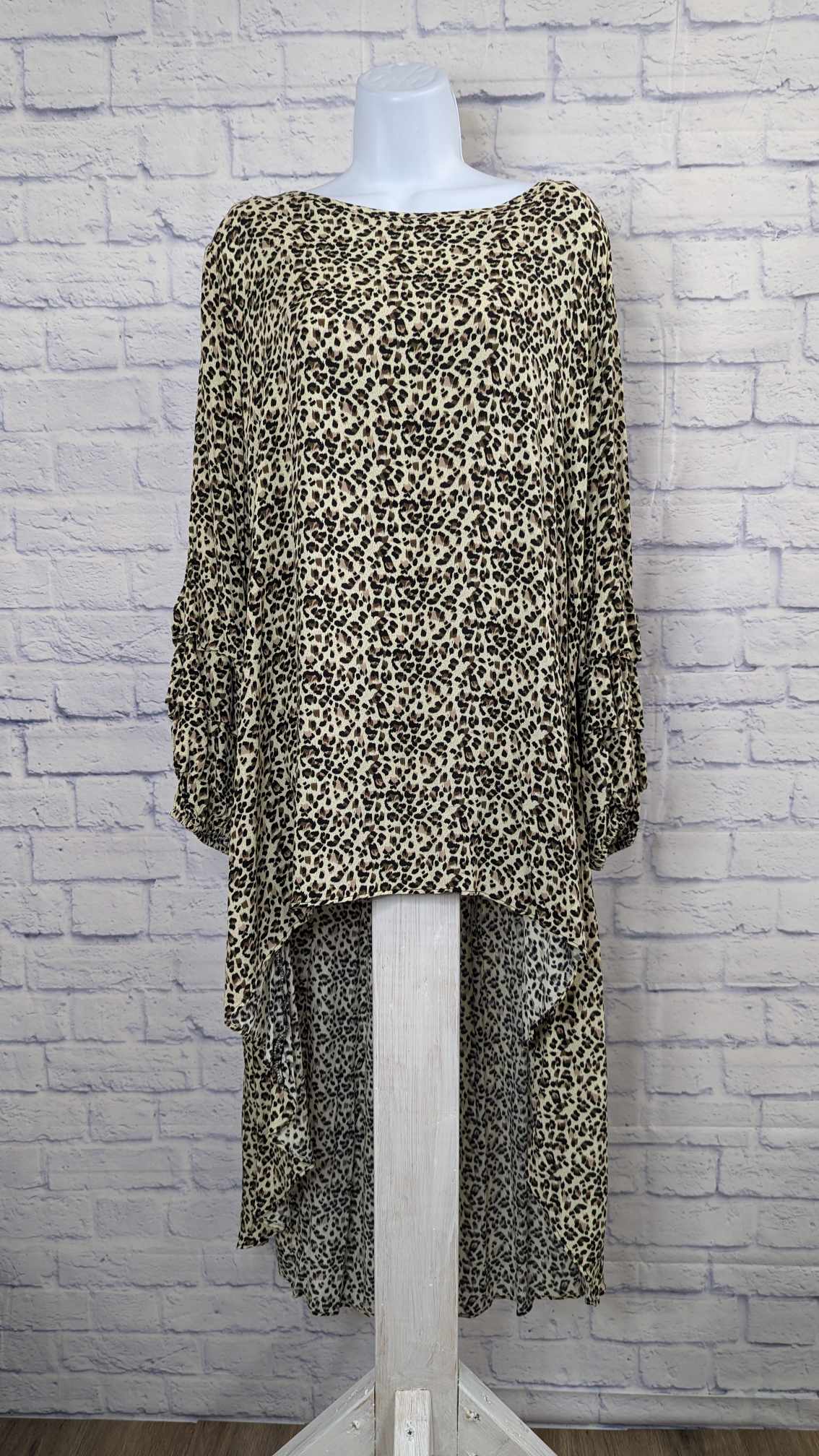 XLARGE PET BROWN A389343 Truth + Style Petite Printed Woven Crepe Hi-Low Hem Tunic