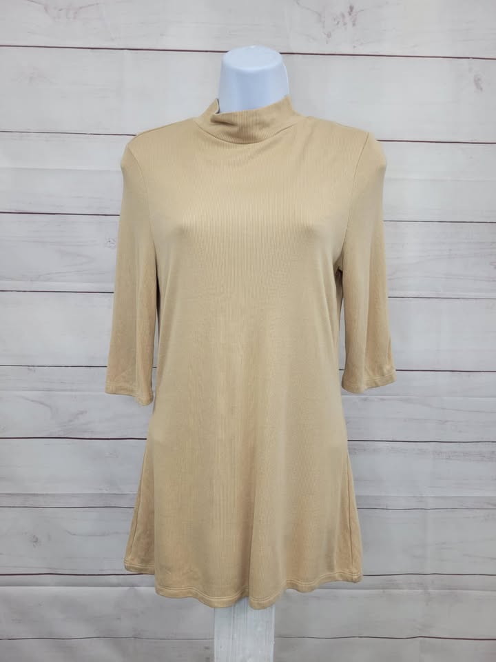 MEDIUM CAMEL A608646 Studio Park x Courtney Khondabi Elbow Sleeve Knit Top