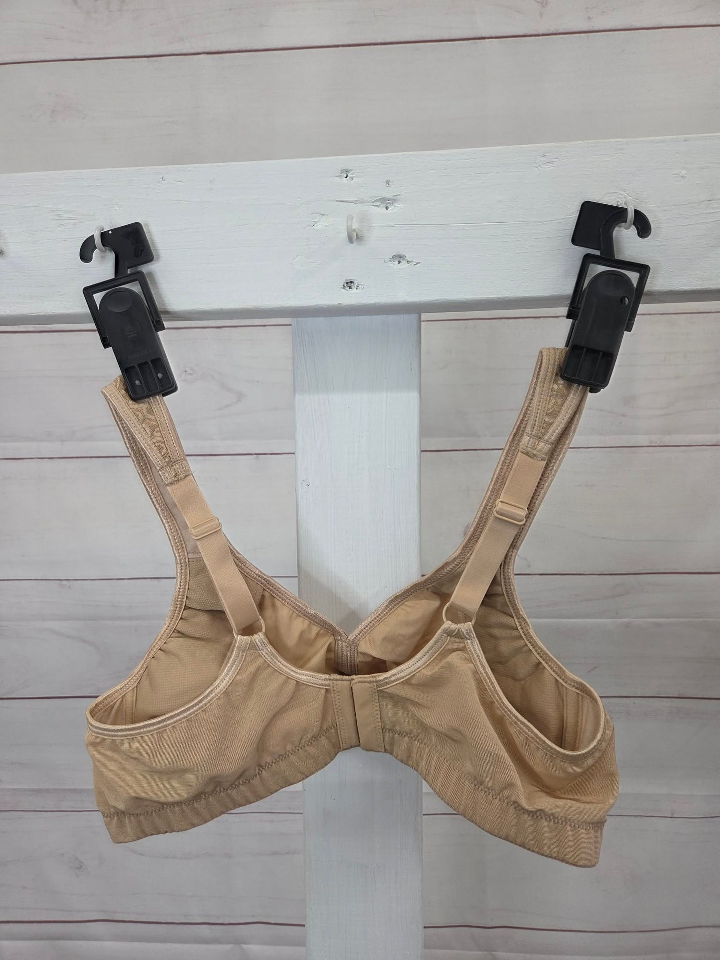 34C BEIGE A679228 Breezies Wild Rose Seamless Wirefree Support Bra - Core