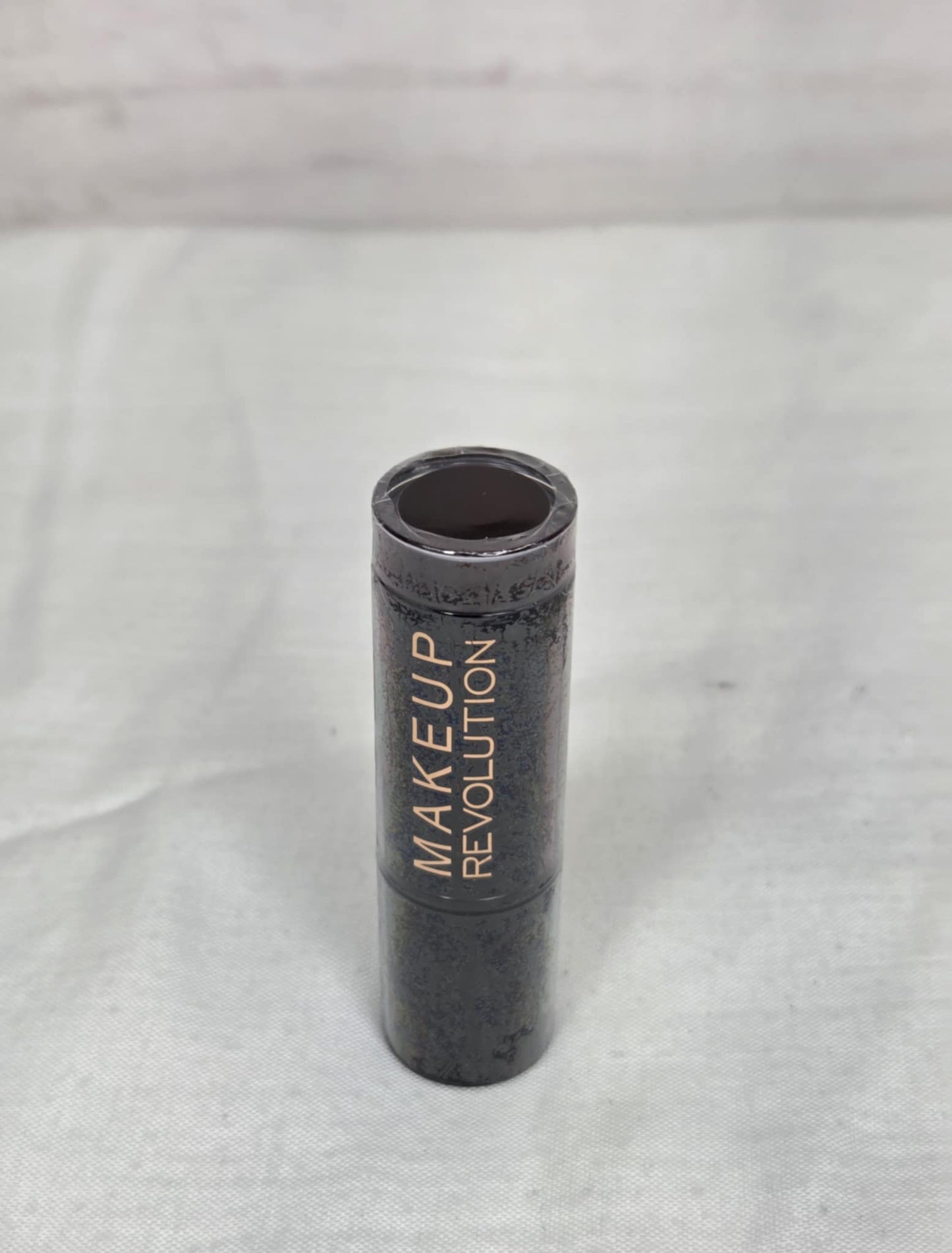 Revolution Amazing Lipstick Make Me Tonight