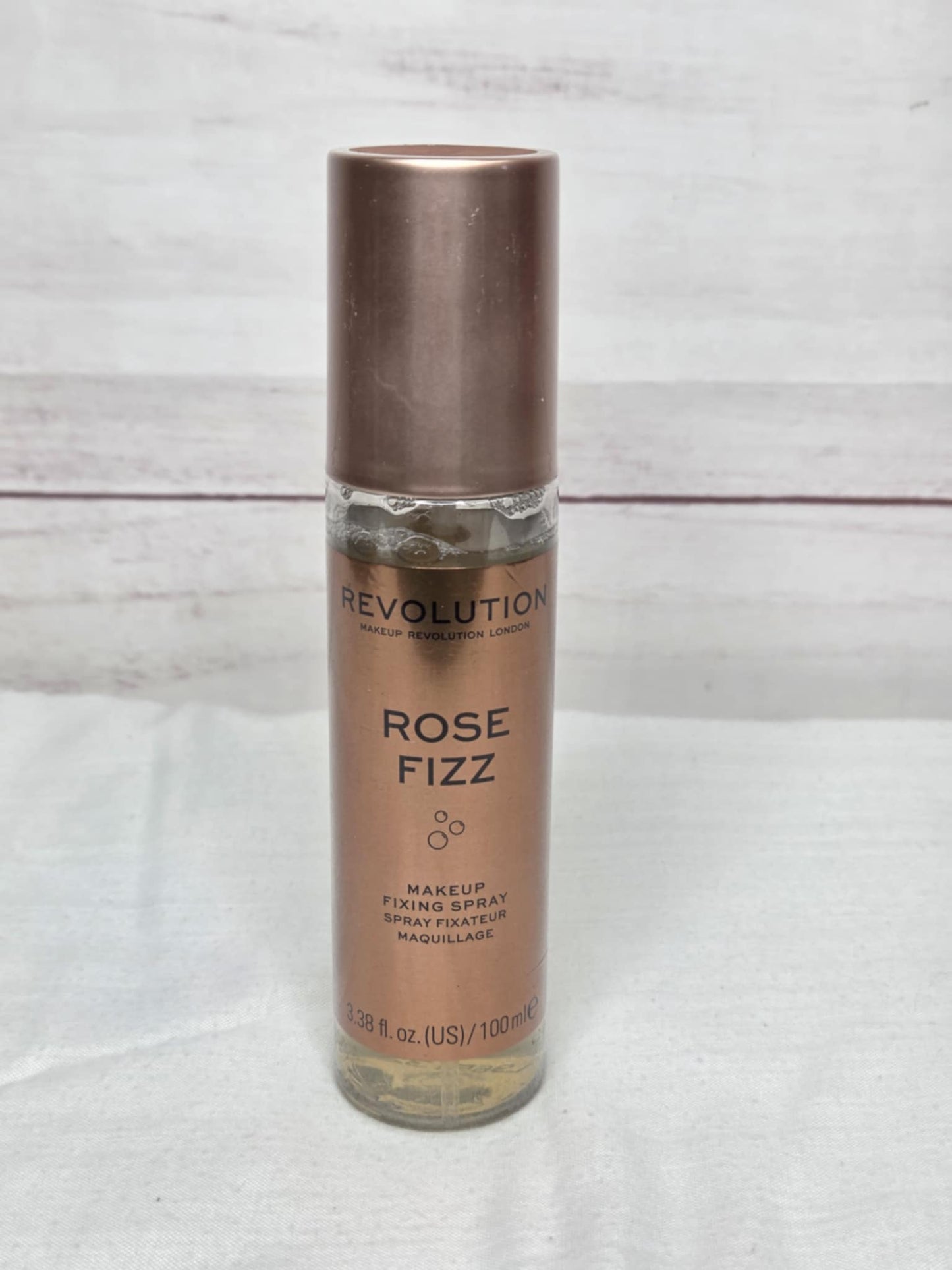 REVOLUTION Precious Stone Makeup Fixing Spray Rose Fizz