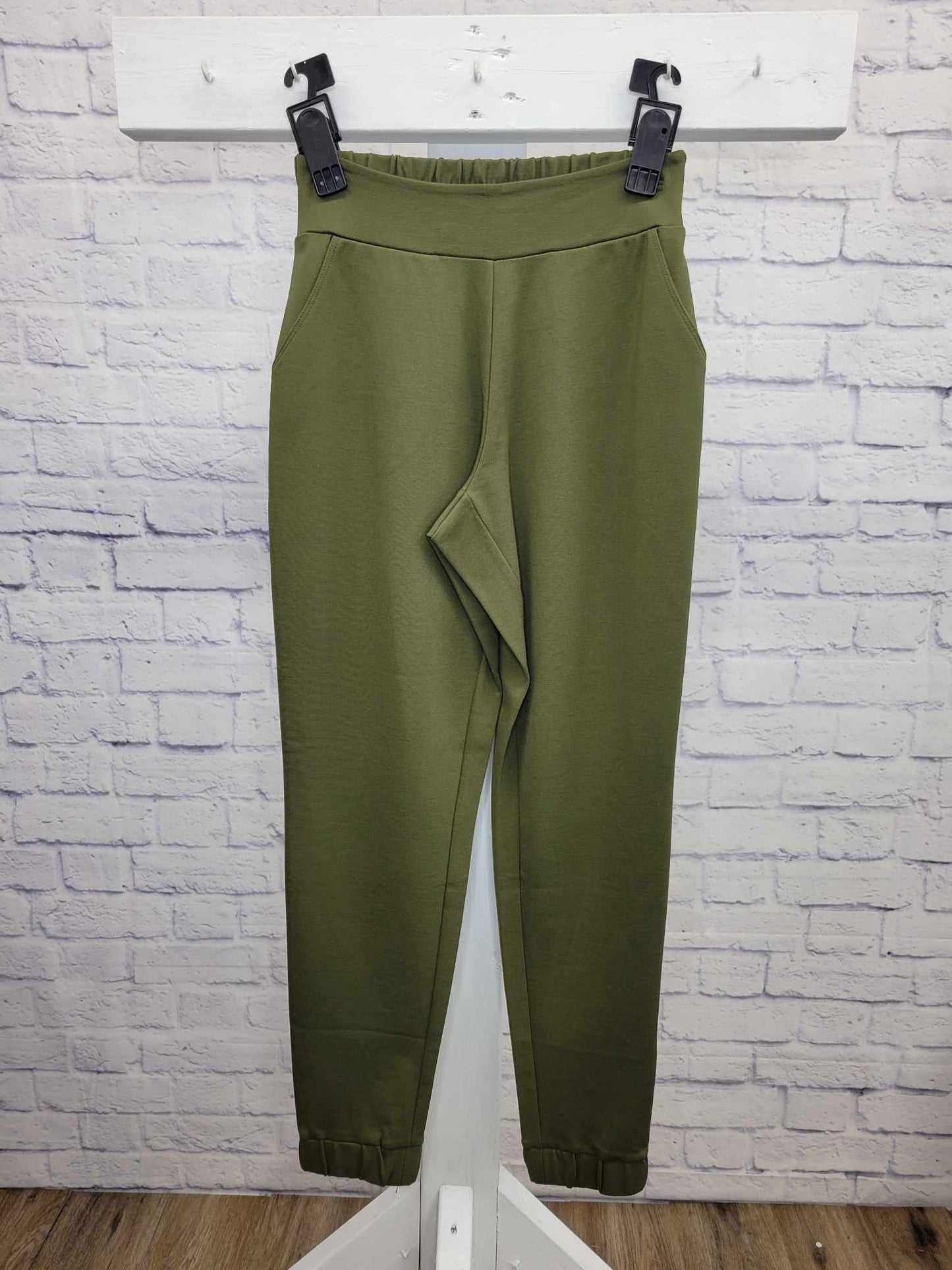 4R LODEN A518261 Belle by Kim Gravel Regular Ponte PullOn Ankle Jogger Pants