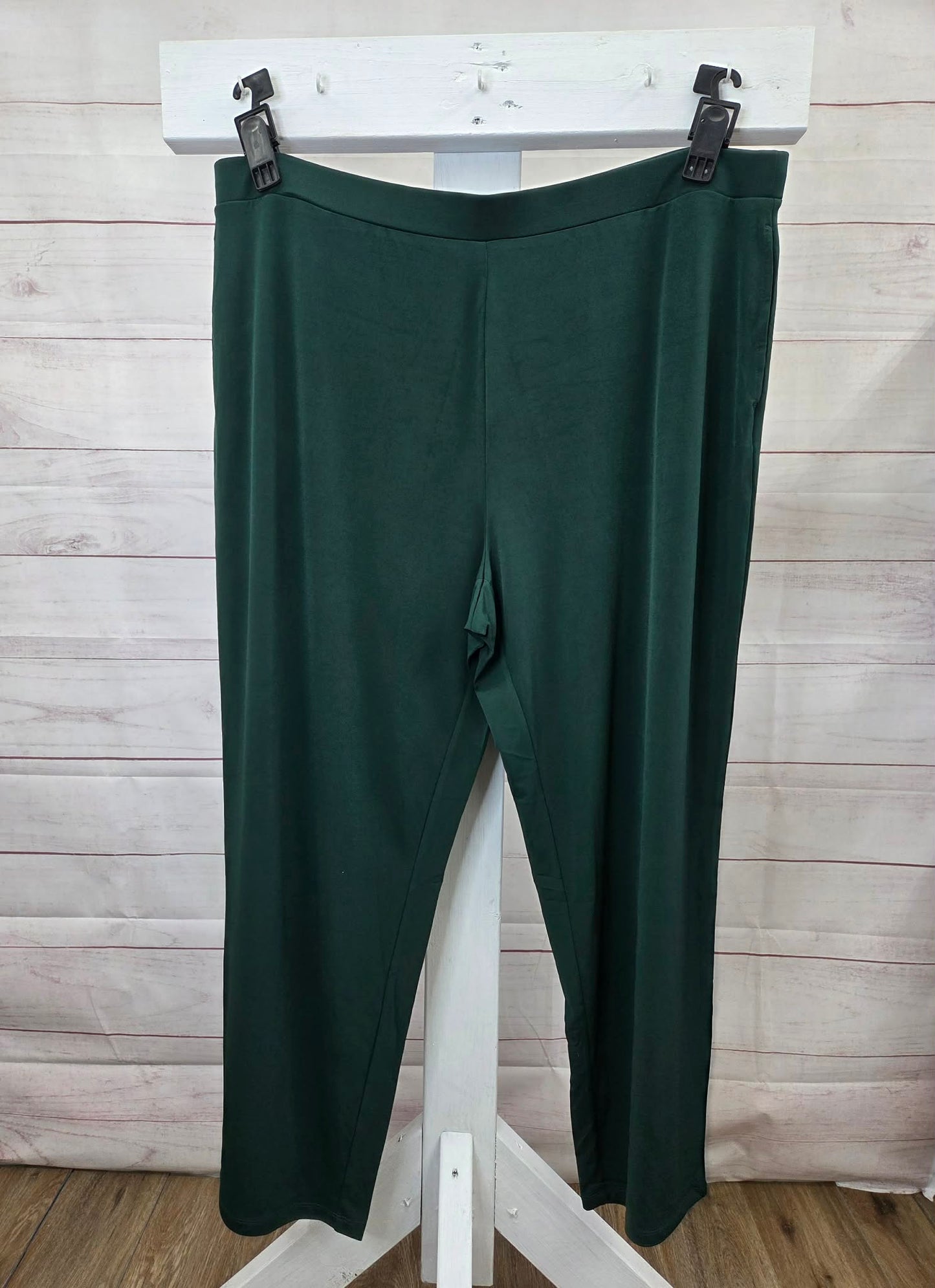 2X EVERGREEN A706737 Susan Graver Essentials Regular Liquid Knit Pant