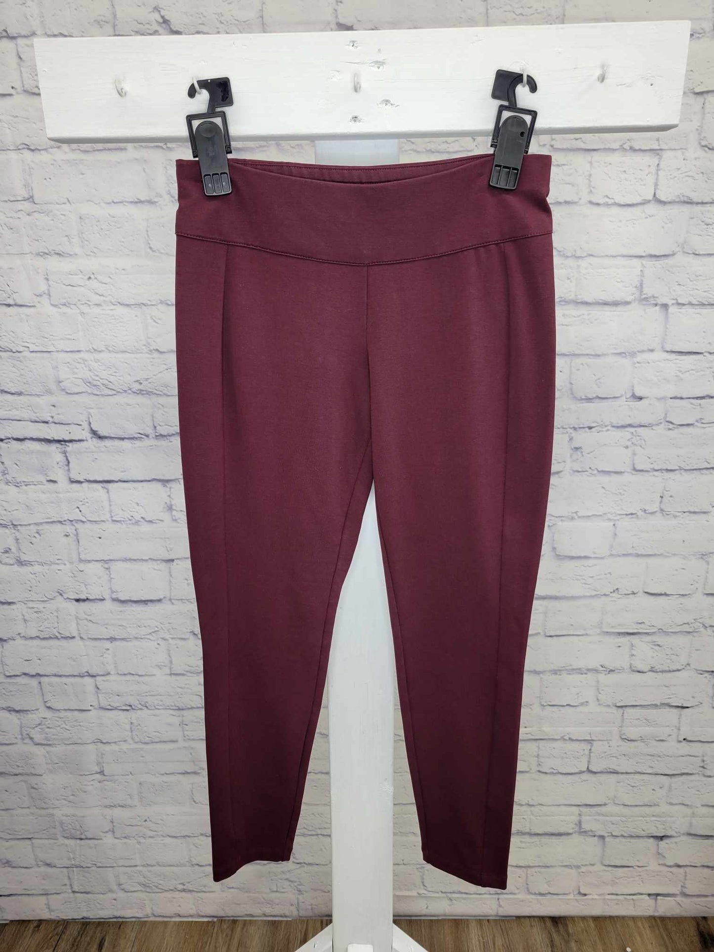 XSMALL RAISIN A369614 Susan Graver Petite Weekend Premium Stretch Leggings
