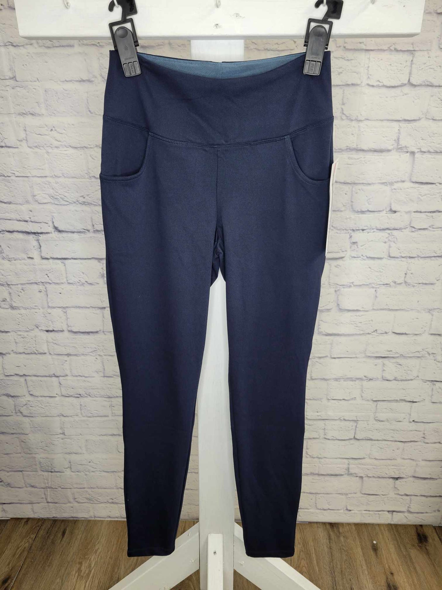2T NAVY A517300 Women with Control Tall St.Tropez Twill Legging