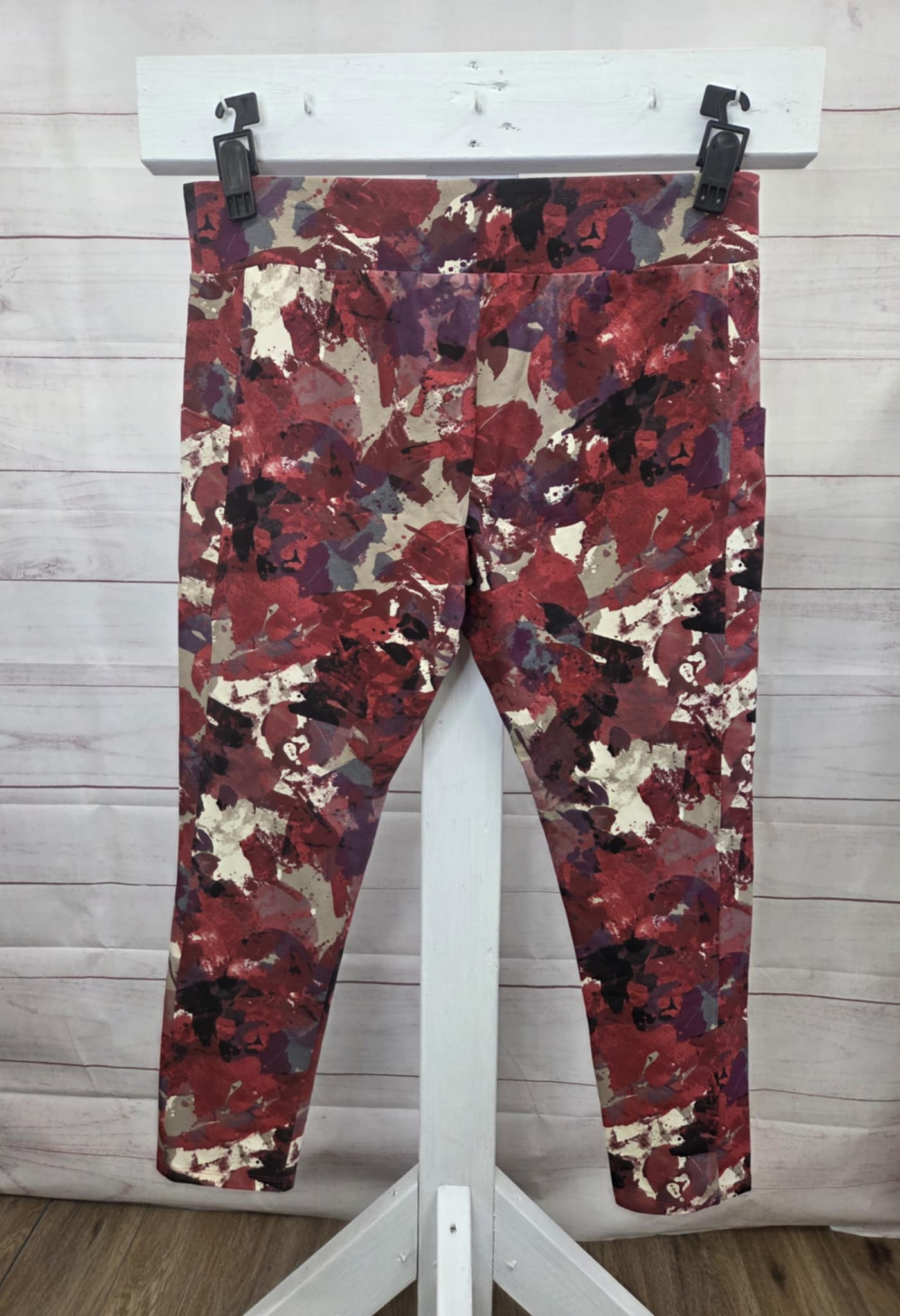 XLARGE AMBER A702432 LOGO Layers by Lori Goldstein Regular Printed Knit Leggings