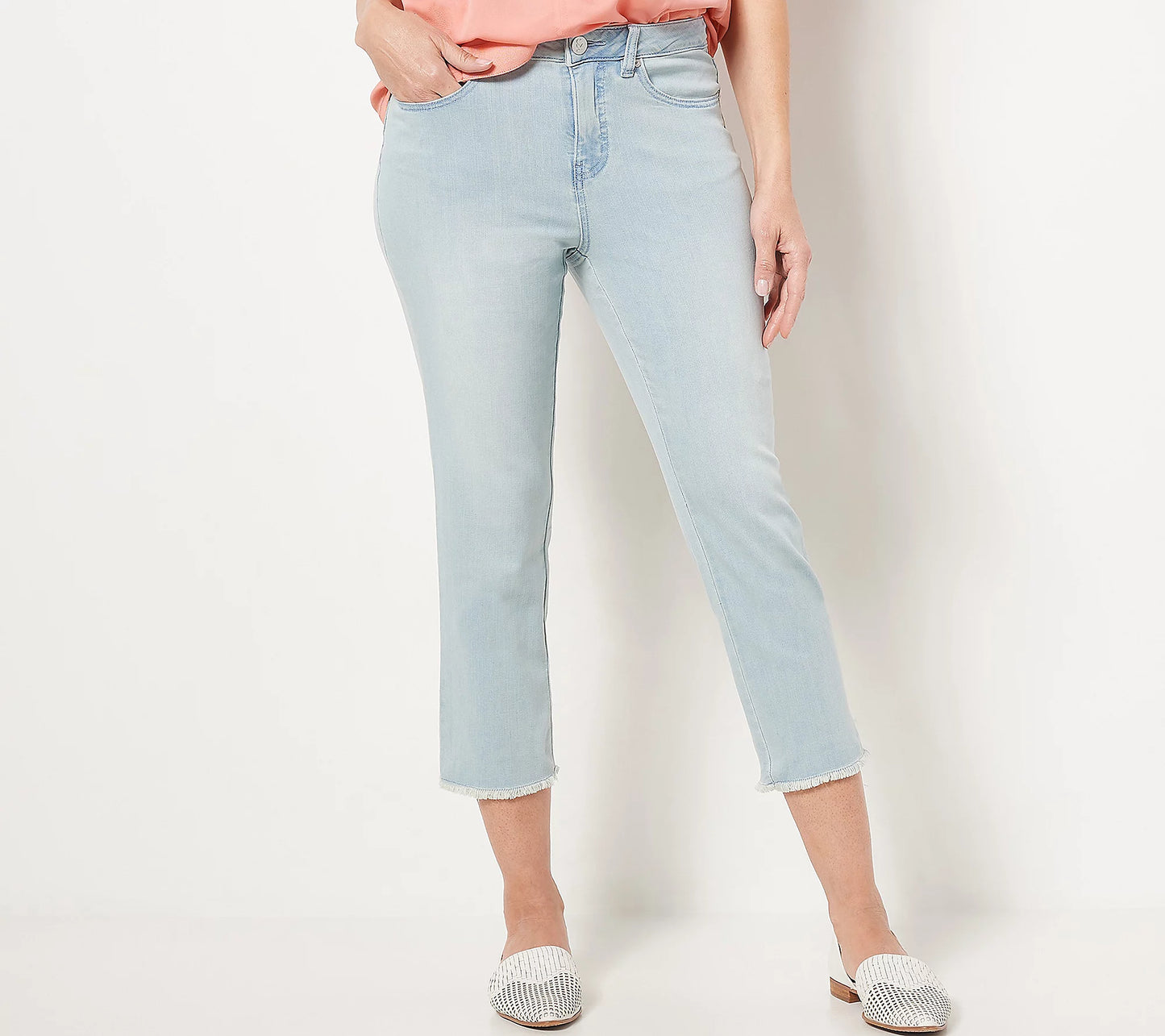 LIGHT WASH A475531 Belle by Kim Gravel Regular Primabelle Crop Jeans (MULTIPE SIZES AVAILABLE)