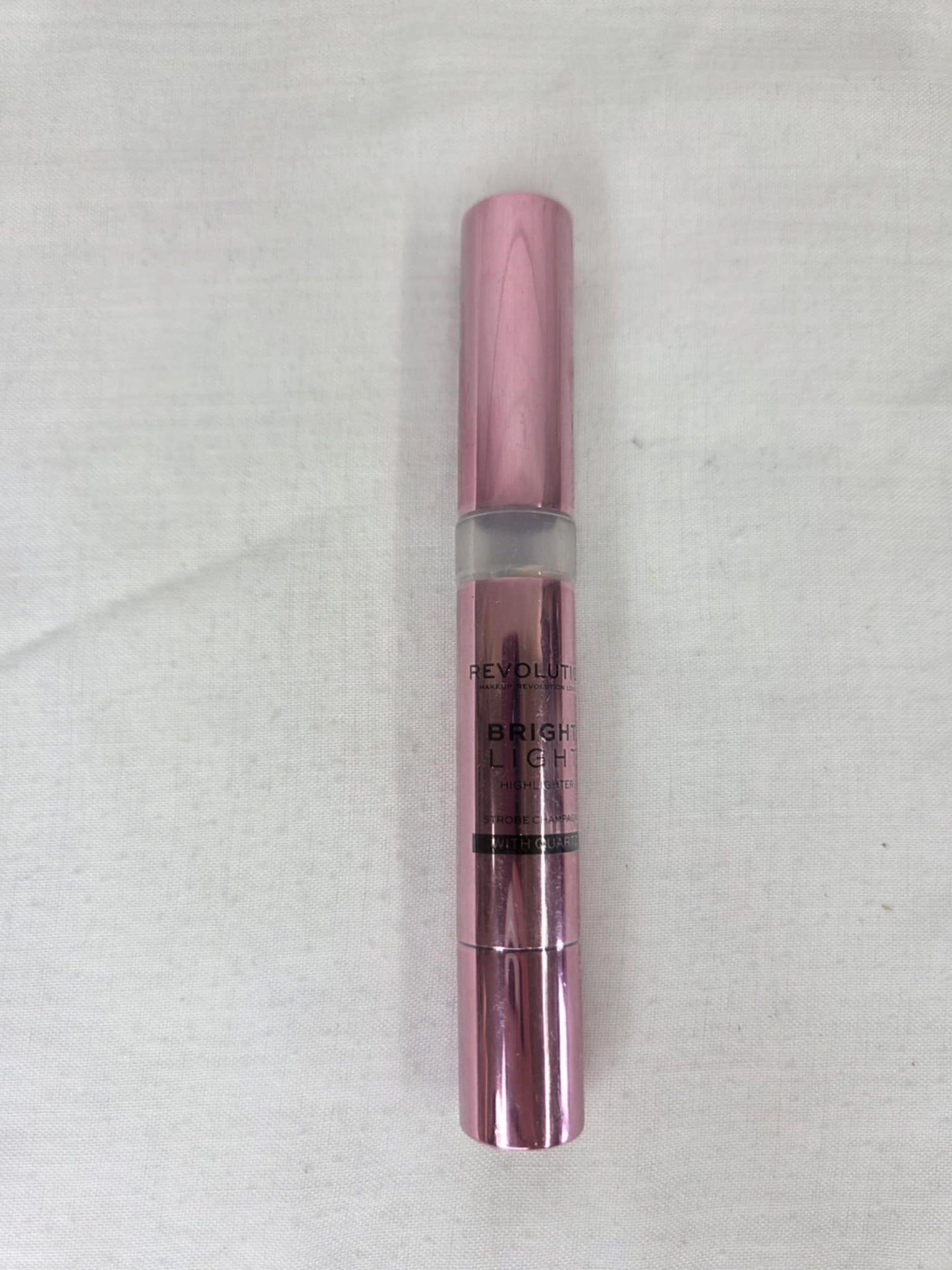 Revolution Bright Light Highlighter Strobe Champagne