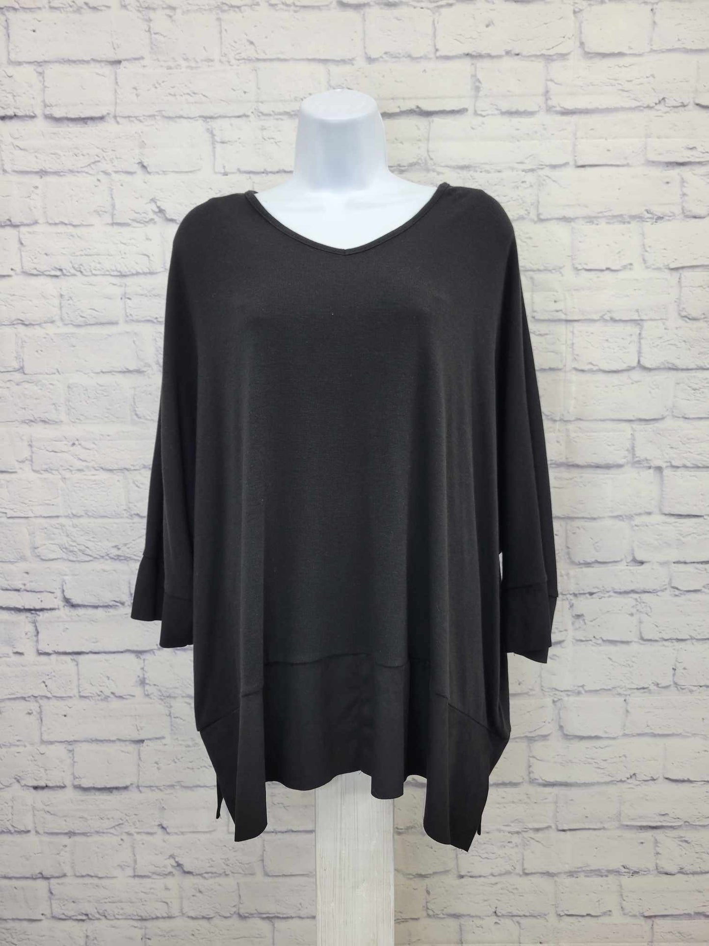 XXSMALL BLACK A390185 StyleList by Micaela Faux Suede Trim Poncho Style Knit Top