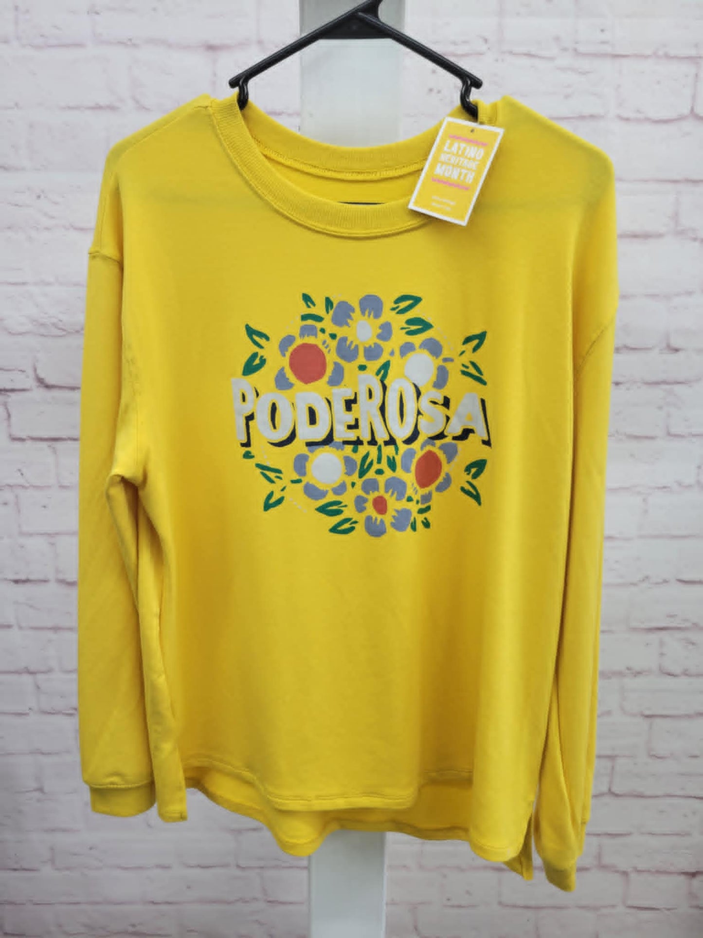 LARGE YELLOW PULLOVER