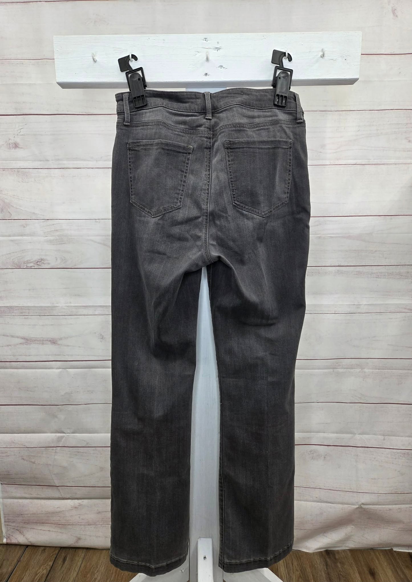 8R SILVERSTONE A704672 NYDJ Regular Sure Stretch High-Rise Barbara Bootcut Jeans - Regular