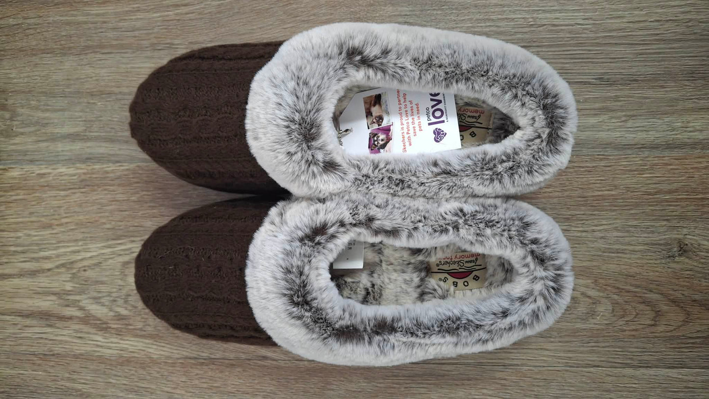 8 1/2 CHOCOLATE A705902 Skechers Bobs Keepsake Light Slippers -Warm Greetings