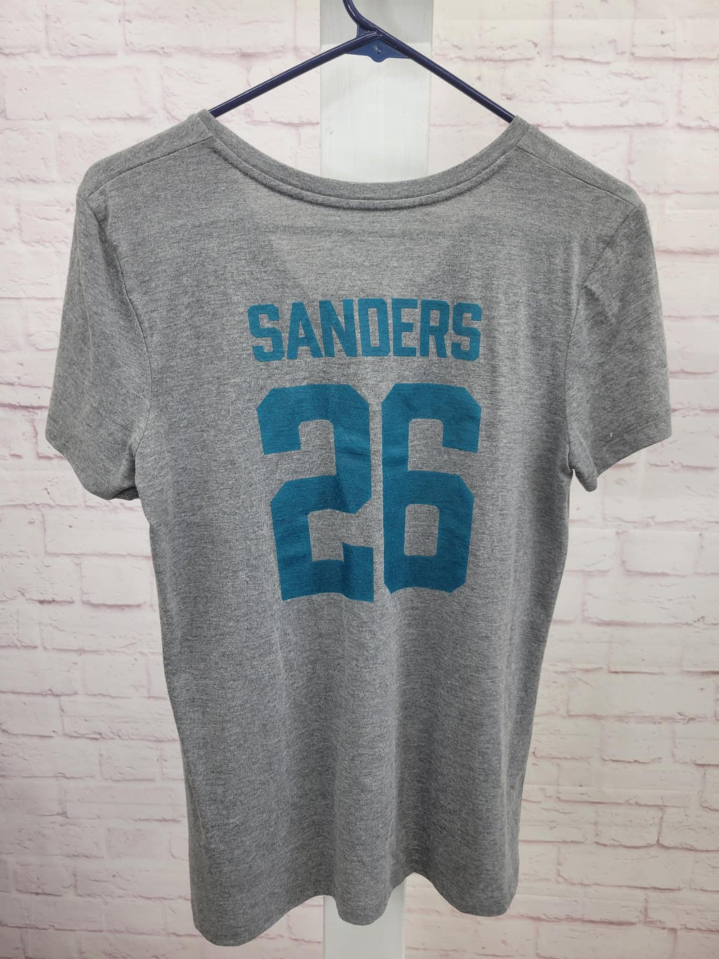 MEDIUM GREY Philadelphia EAGLE SANDERS 26