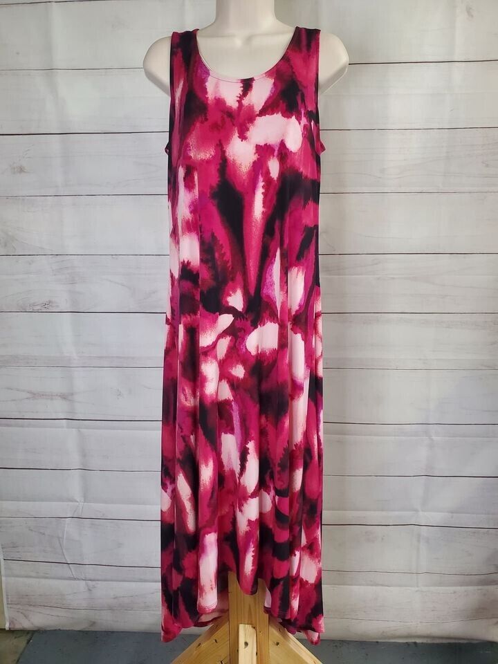 MEDIUM PETITE RASPBERRY A399987 G.I.L.I. Petite Printed Hi-Low Jetsetter Dress