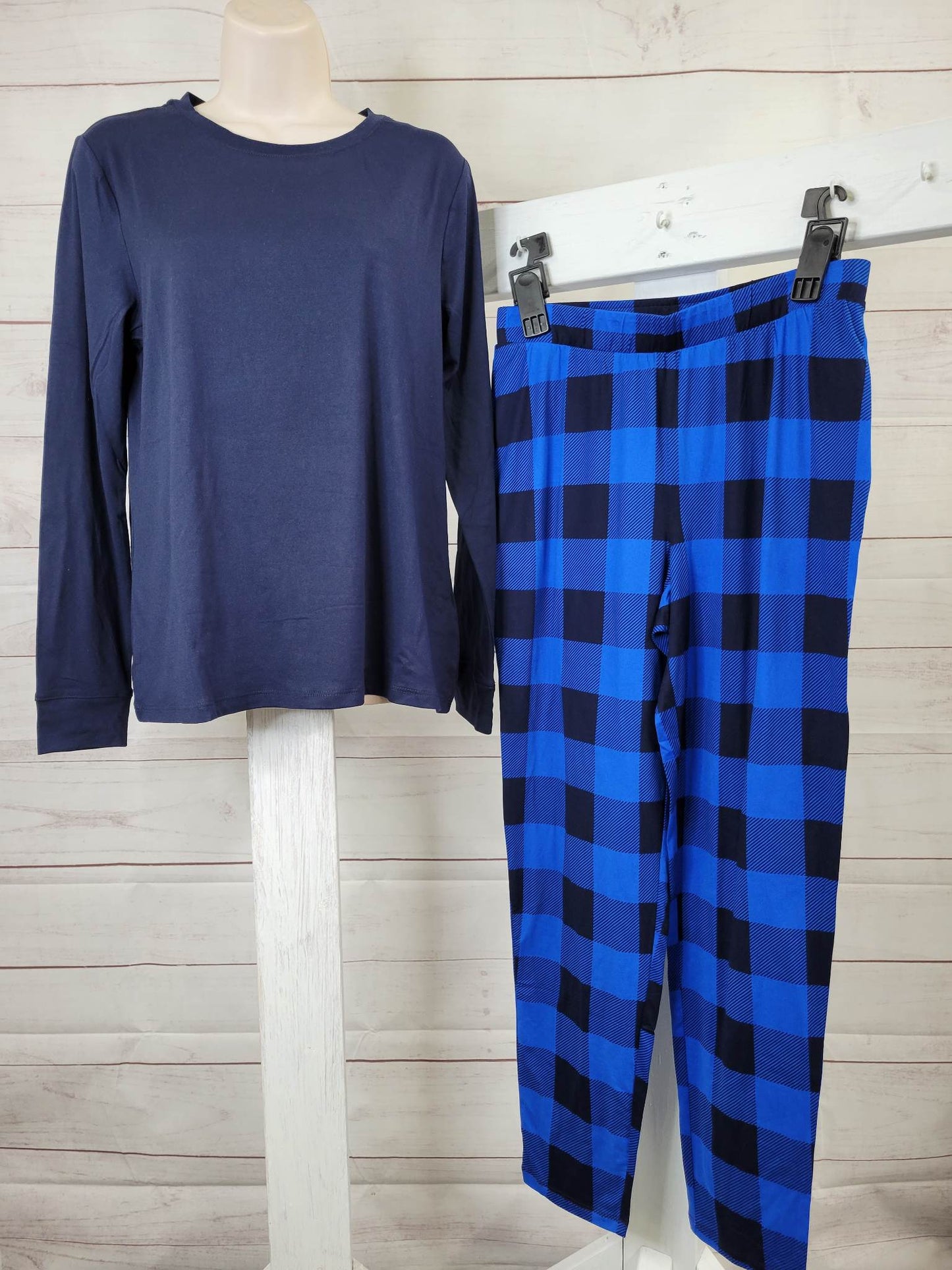 XSMALL COBALT A459555 AnyBody Lush Jersey Lounge Set with Drawstring Bag