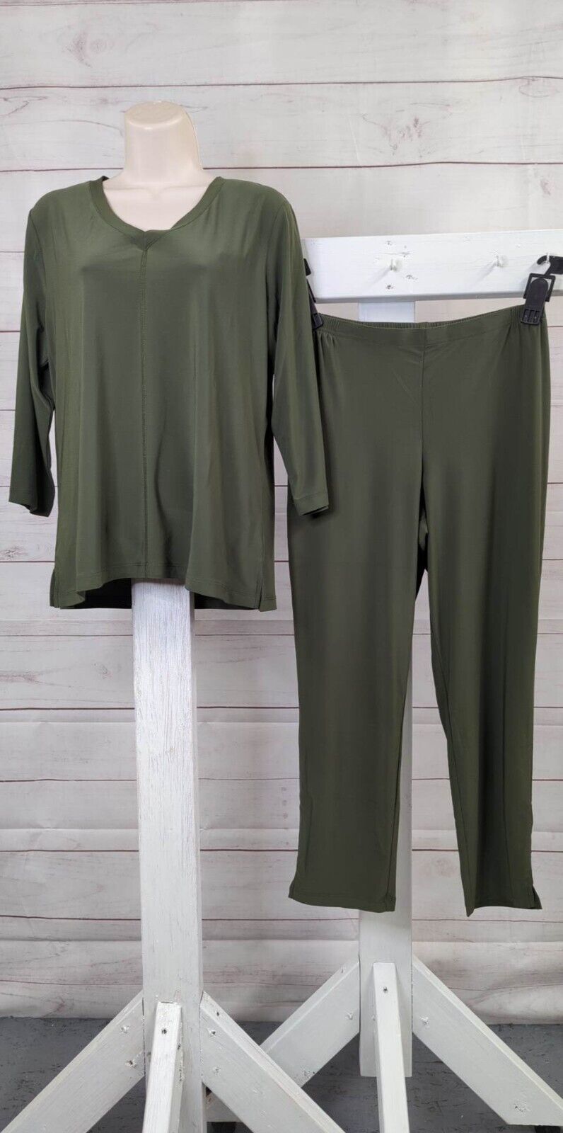 XXS OLIVE A518206 Attitudes by Renee Regular Como Jersey 3Pc tunic, tank, & pant