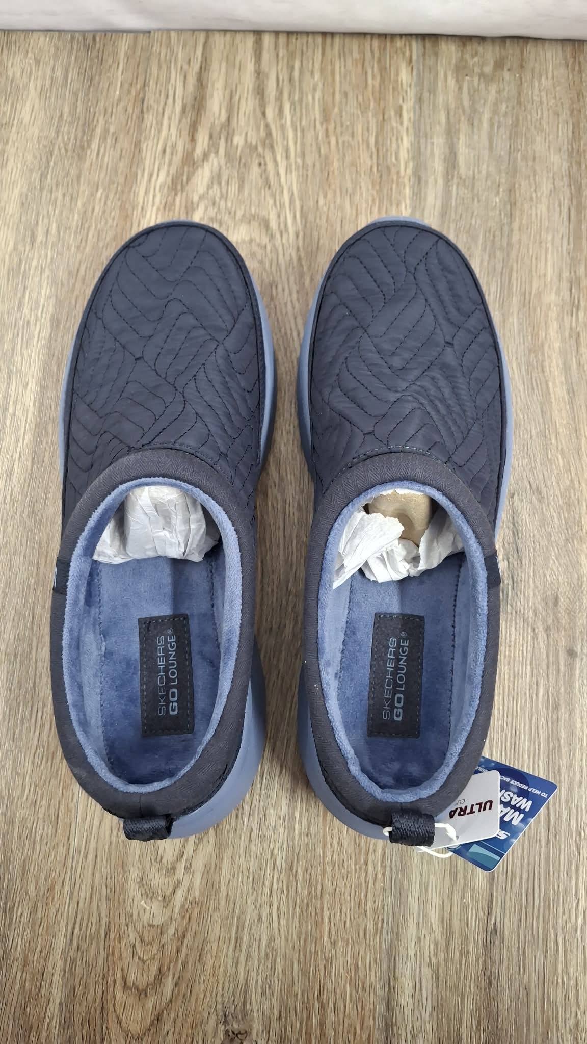 10 NAVY A704514 Skechers On-the-GO Encore Vegan Washable Mules - Ellie