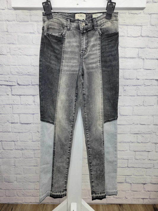 2R GREY A455186 LOGO by Lori Goldstein Regular Pieced Straight Leg Jeans