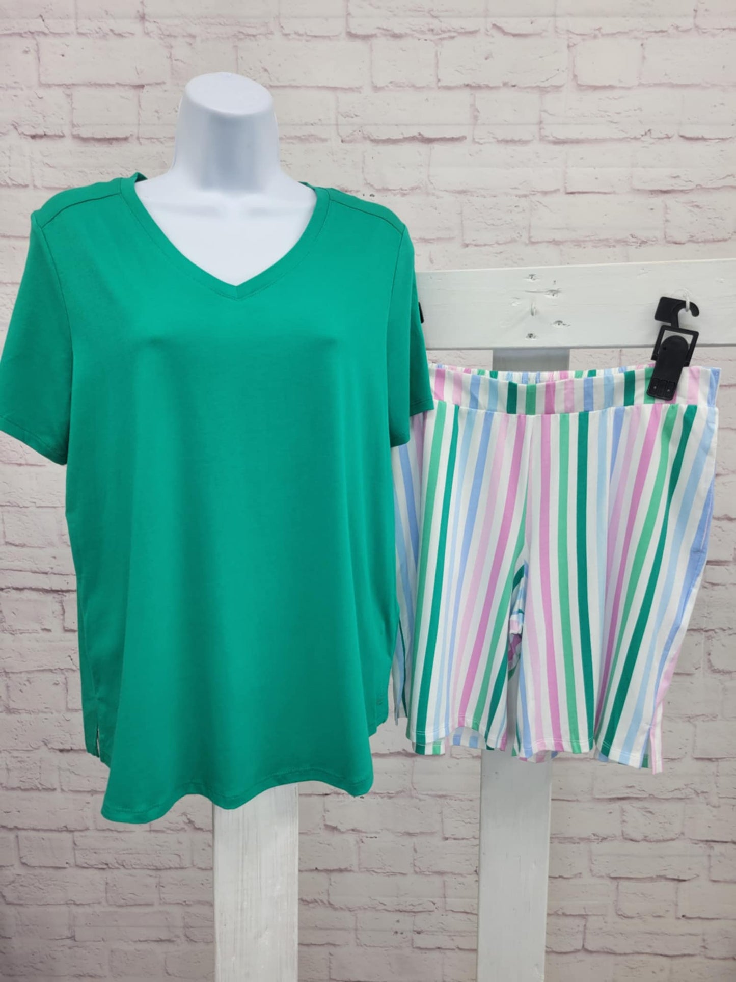 SMALL GREEN STRIPE A637437 Cuddl Duds Cotton Core T-Shirt and Short Lounge Set