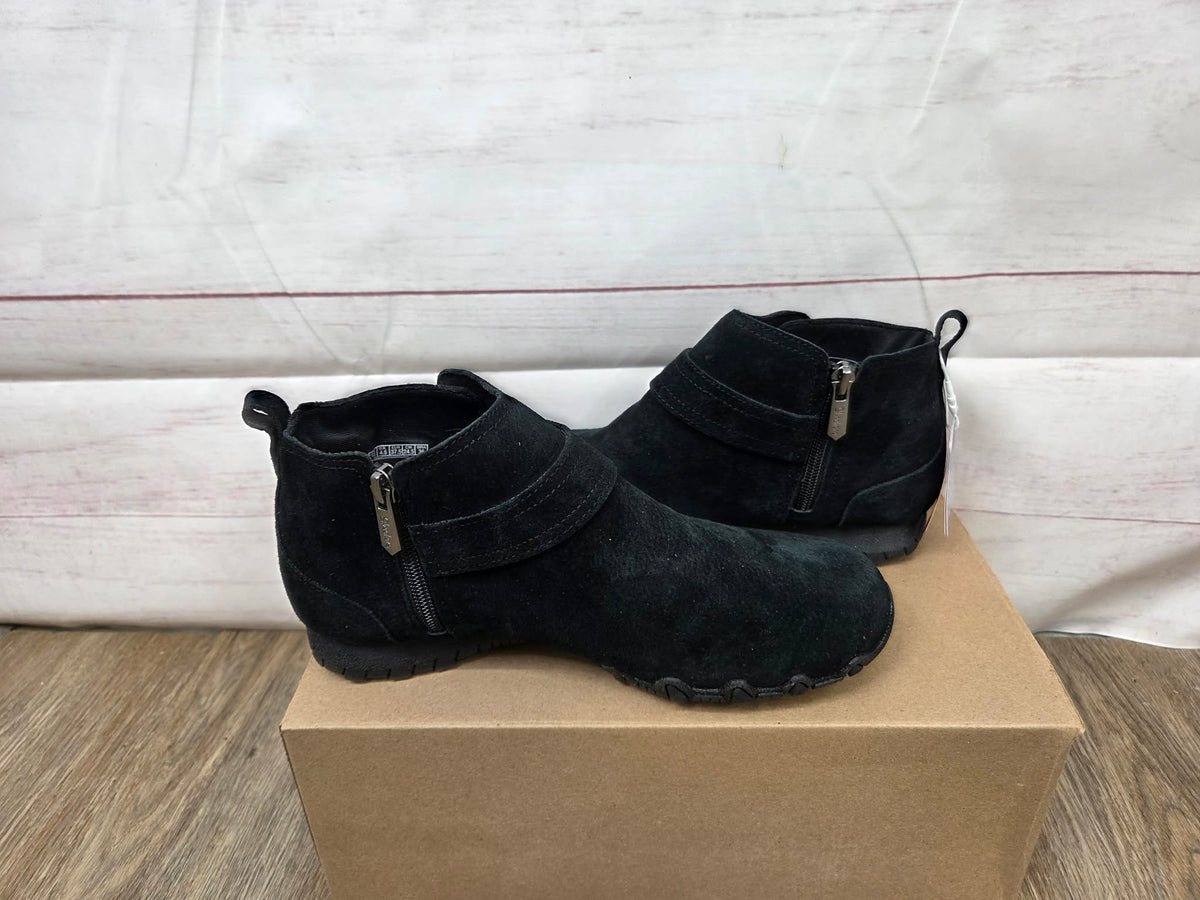 7.5W BLACK A699903 Skechers Bikers Lite Suede Side-Zip Booties