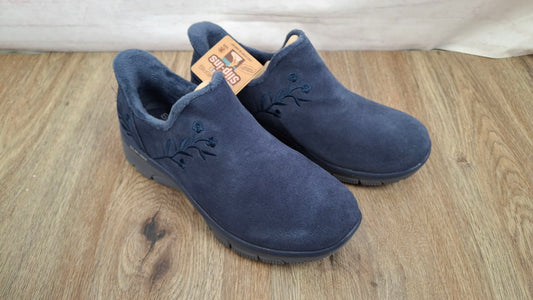 7 1/2 NAVY A699902 Skechers Slip-ins Embroidered Easy Going Shoes