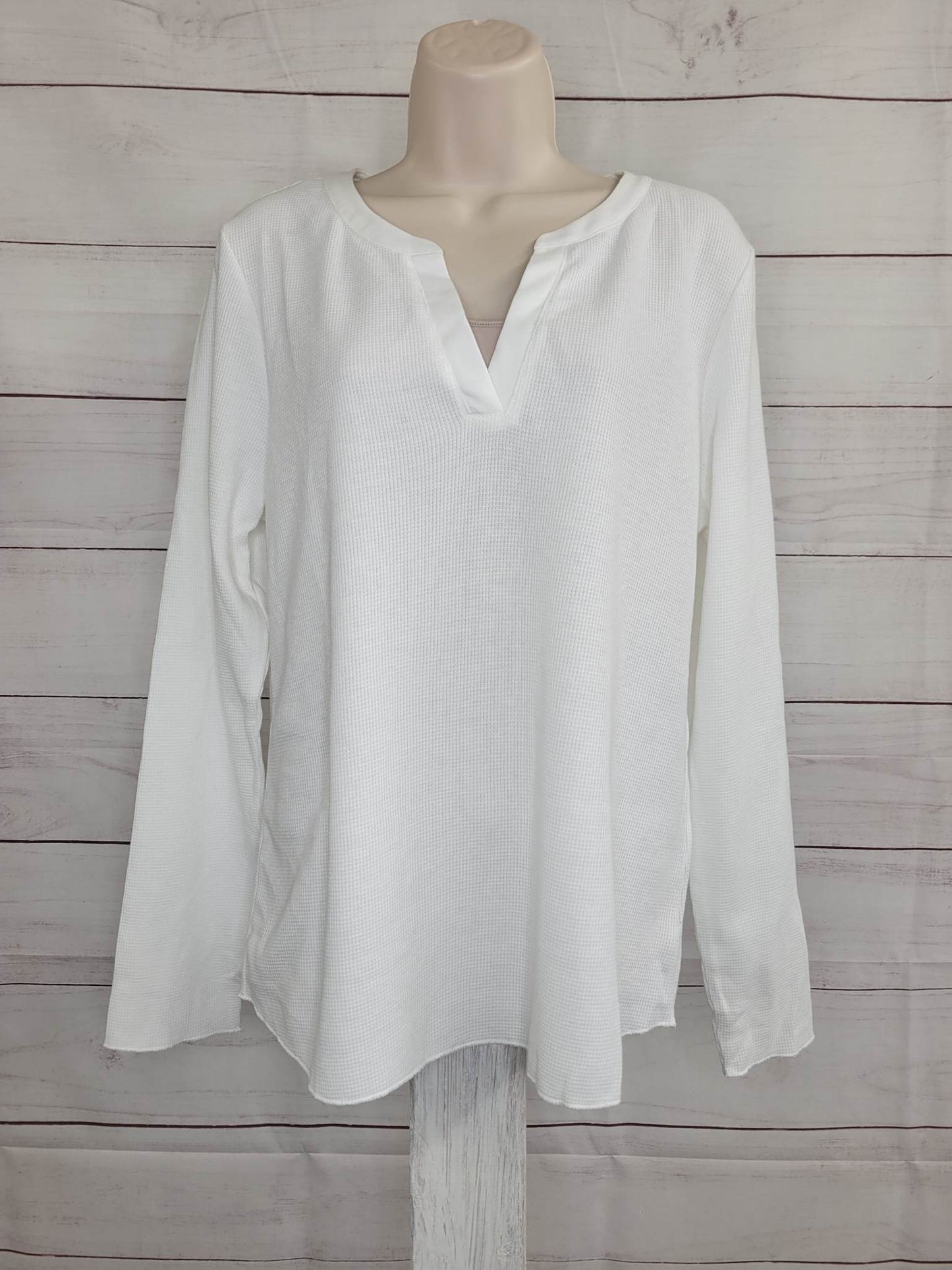 MEDIUM WHITE A462109 Candace Cameron Bure Long Sleeve Waffle Knit Top