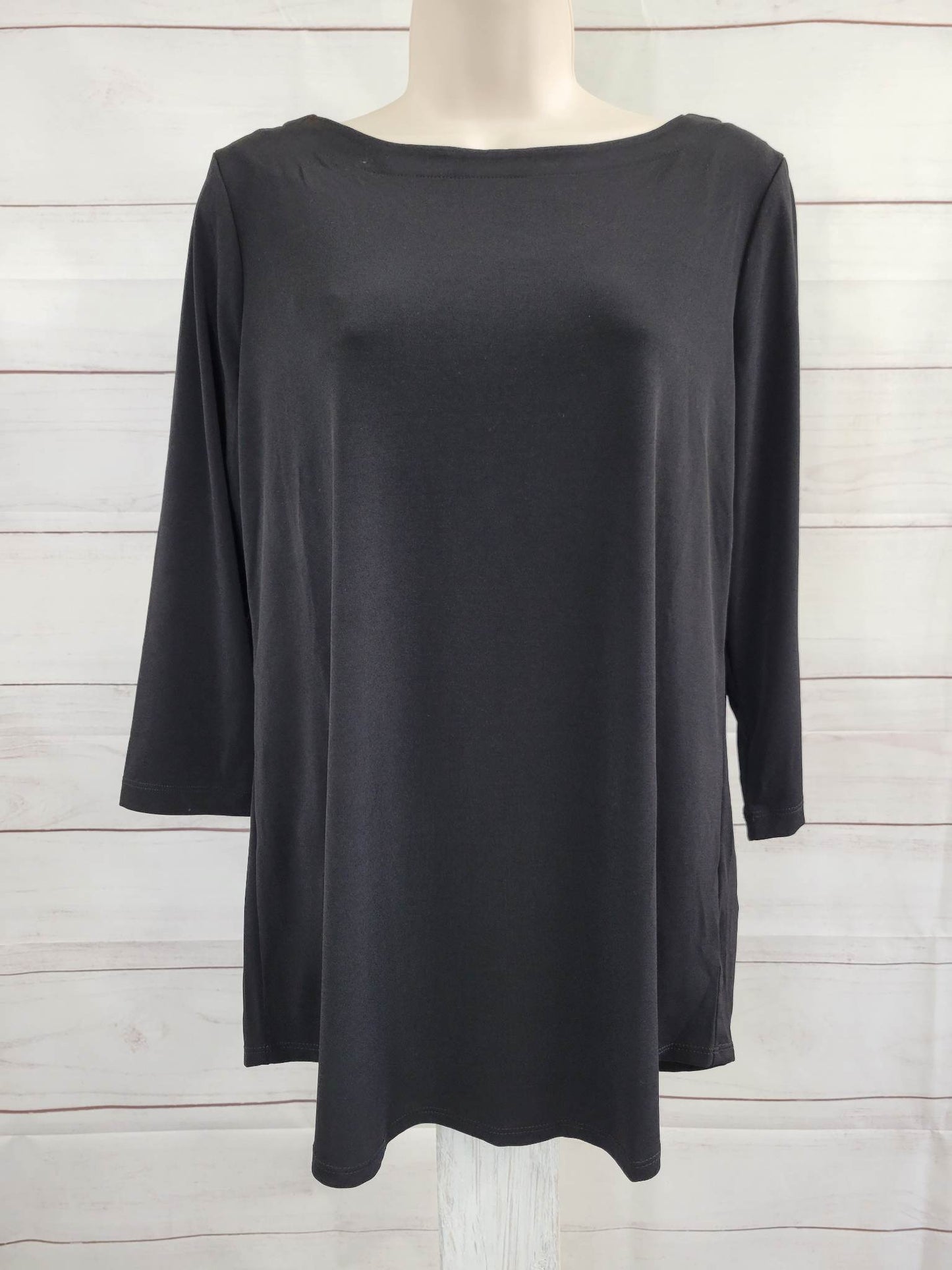 SMALL BLACK A468646 Susan Graver Modern Essentials Petite Liquid Knit Tunic