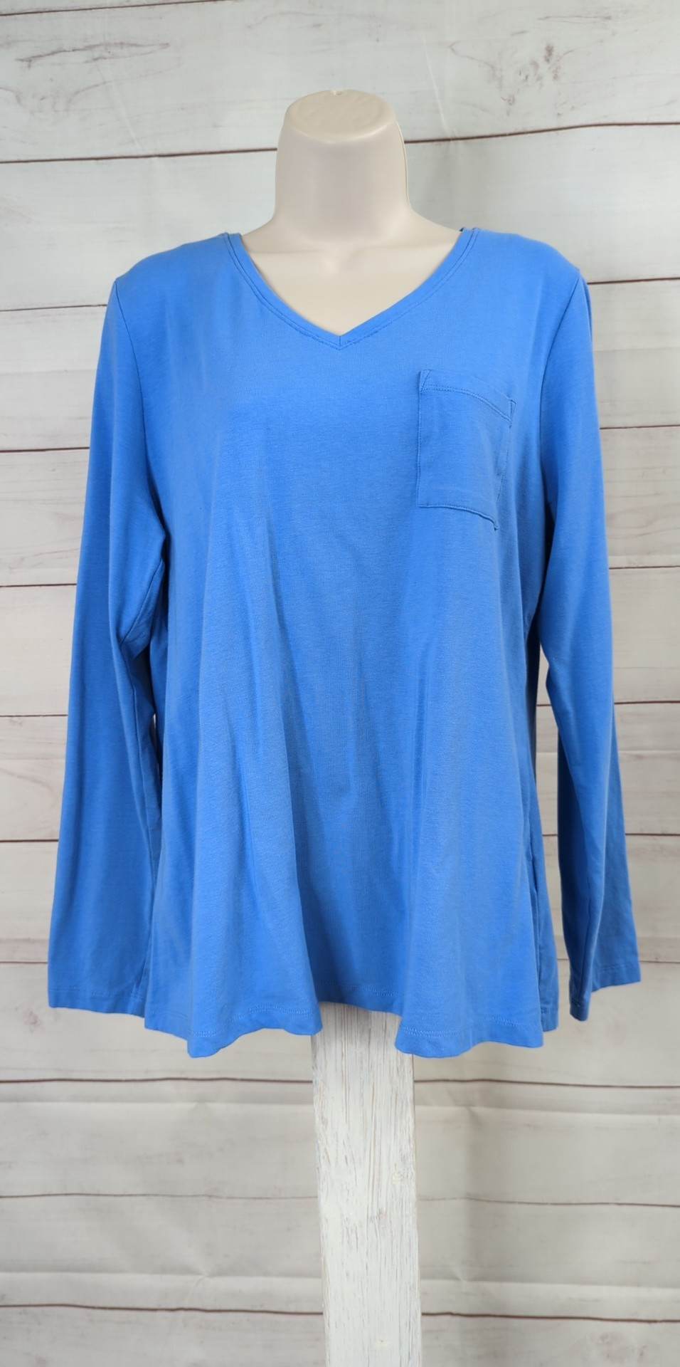 LARGE BLUE A385194 Isaac Mizrahi Live! V-Neck Knit Top with Chest Pocket