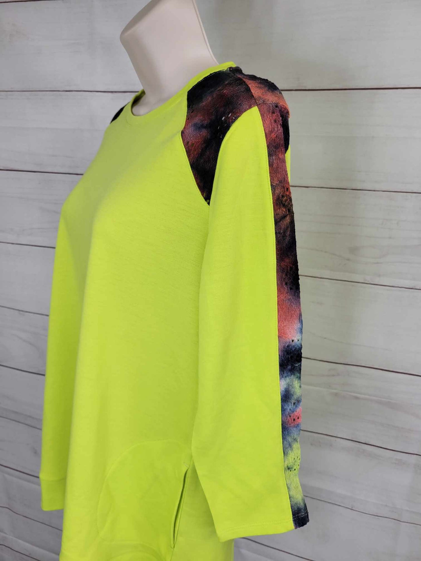 SMALL LIME A603065 LOGO Lounge by Lori Goldstein Printed French Terry Pullover