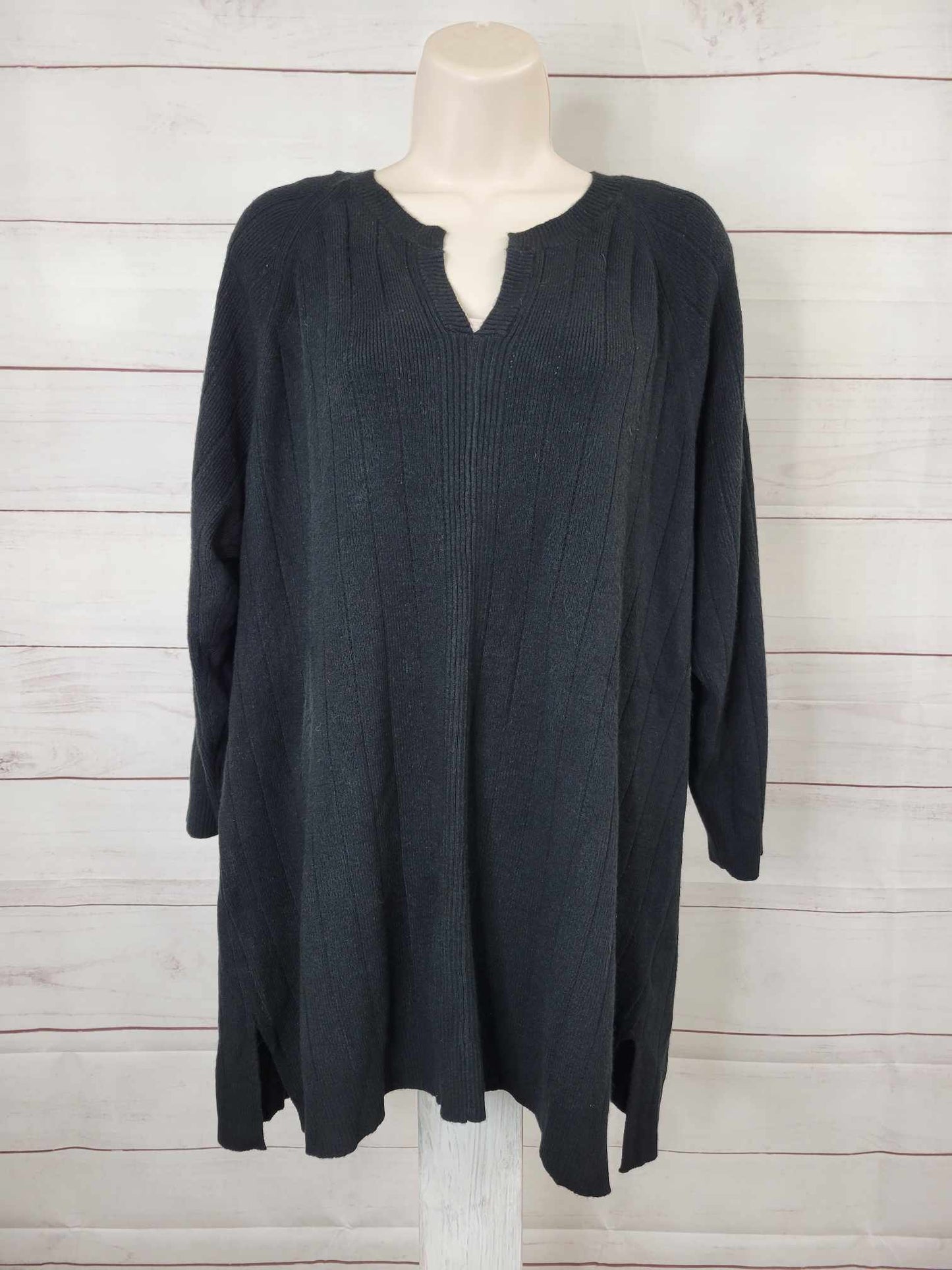 1X BLACK A598794 LOGO by Lori Goldstein Rayon Made From Bamboo Blend Sweater