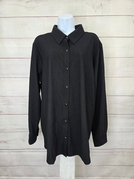 MEDIUM BLACK A706750 Susan Graver Textured Knit Button Front Shirt