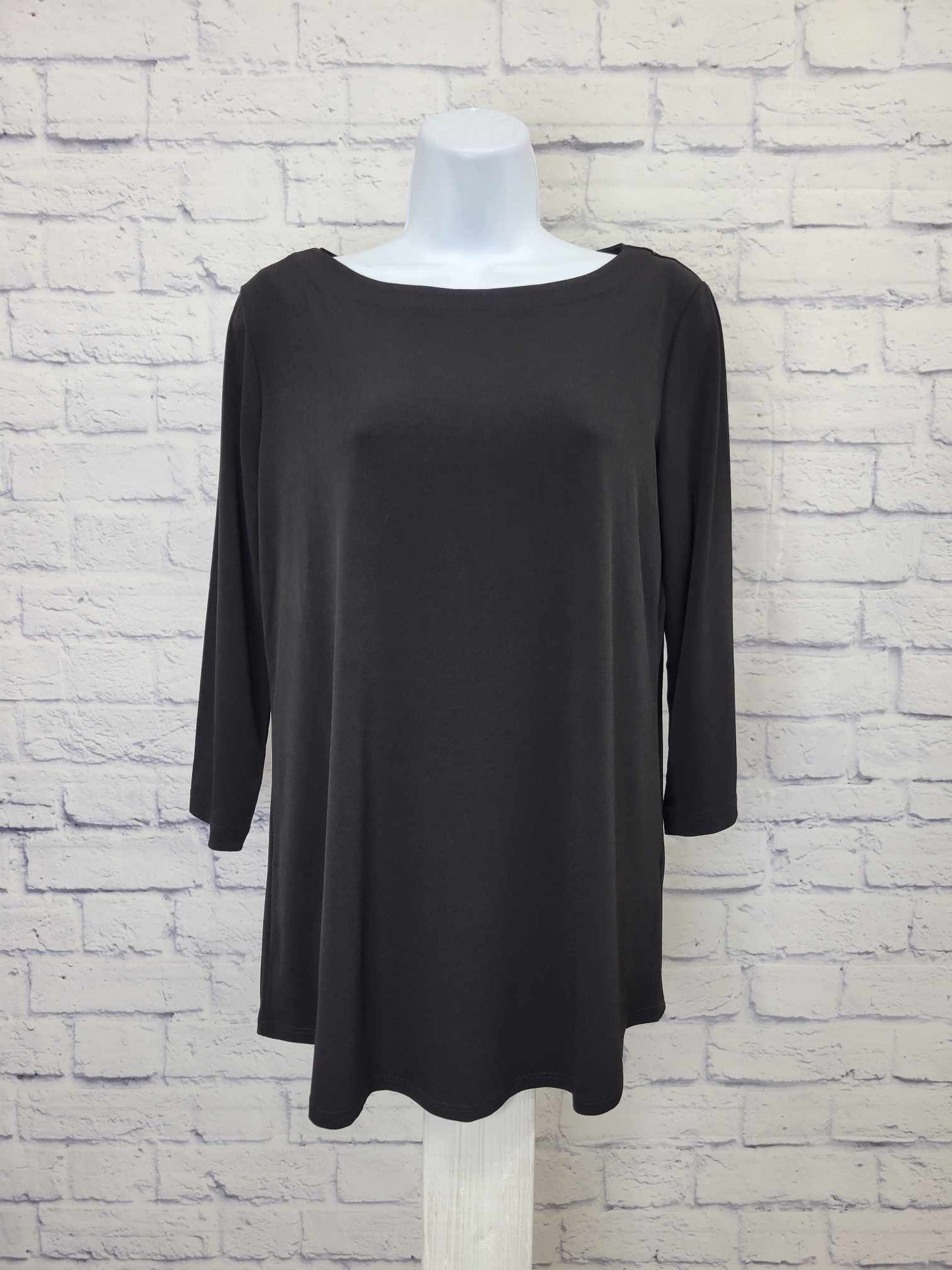 SMALL BLACK A468646 Susan Graver Modern Essentials Petite Liquid Knit Tunic