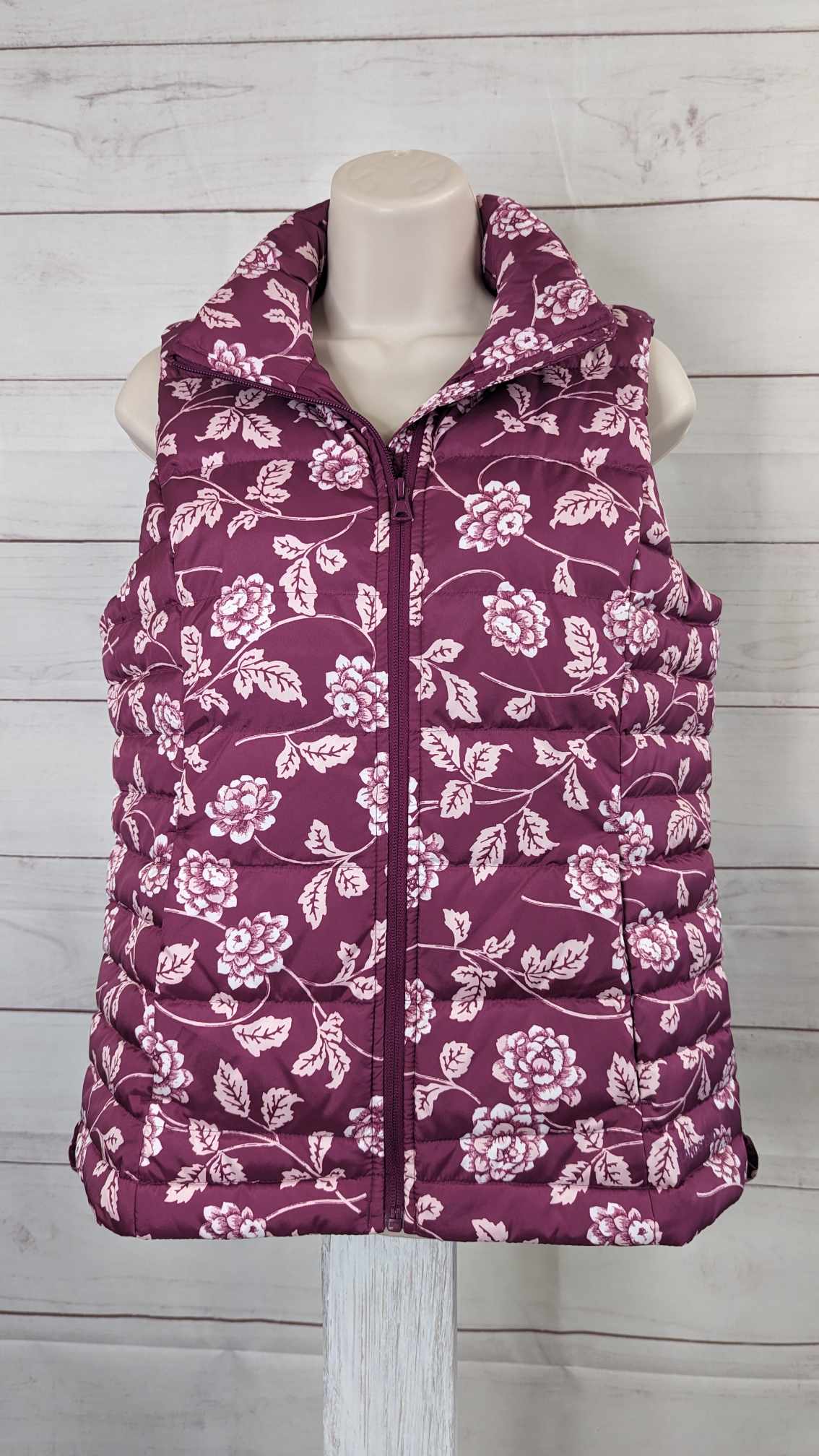 MEDIUM FLORAL A523185 Lands' End Petite Down Puffer Vest