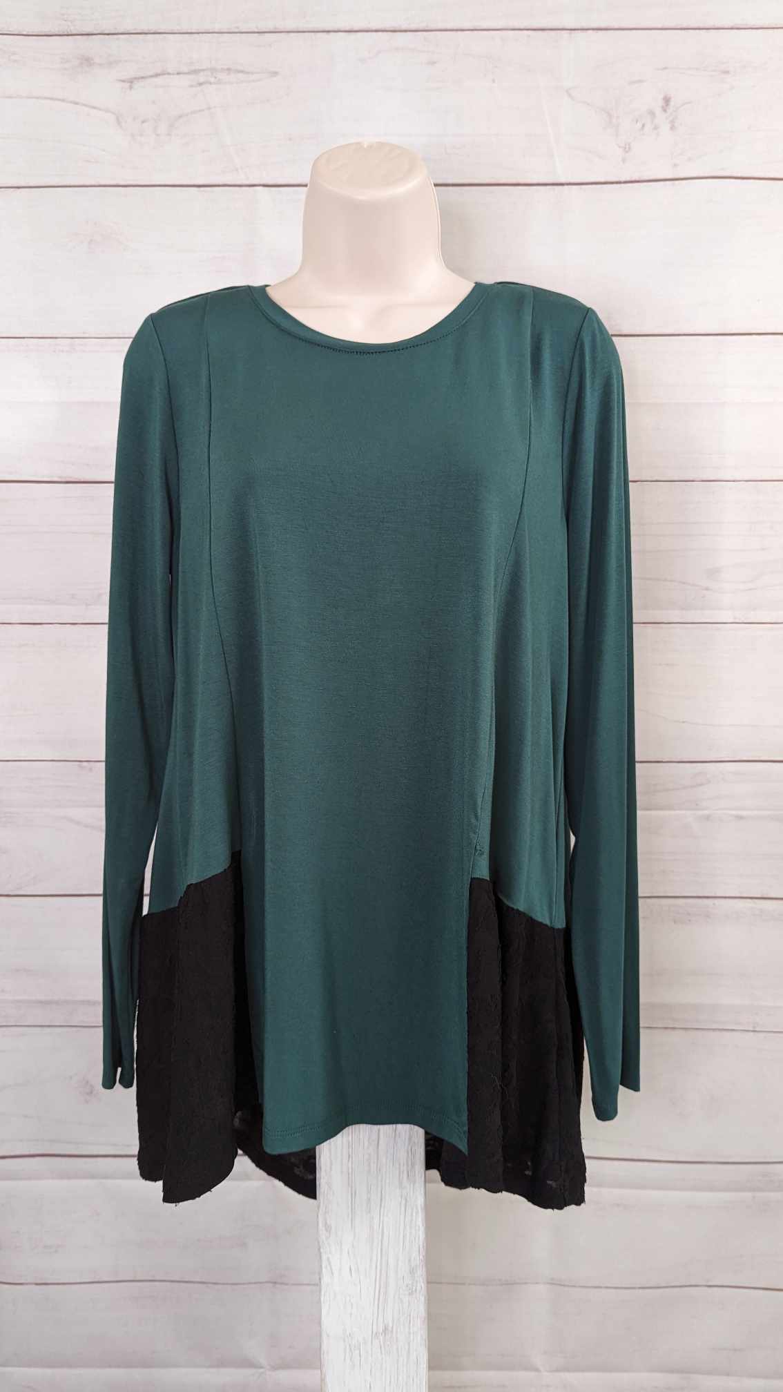 XXSMALL BISTRO GREEN A522781 LOGO by Lori Goldstein Rayon 230 Layered Top w/ Jacquard Hem