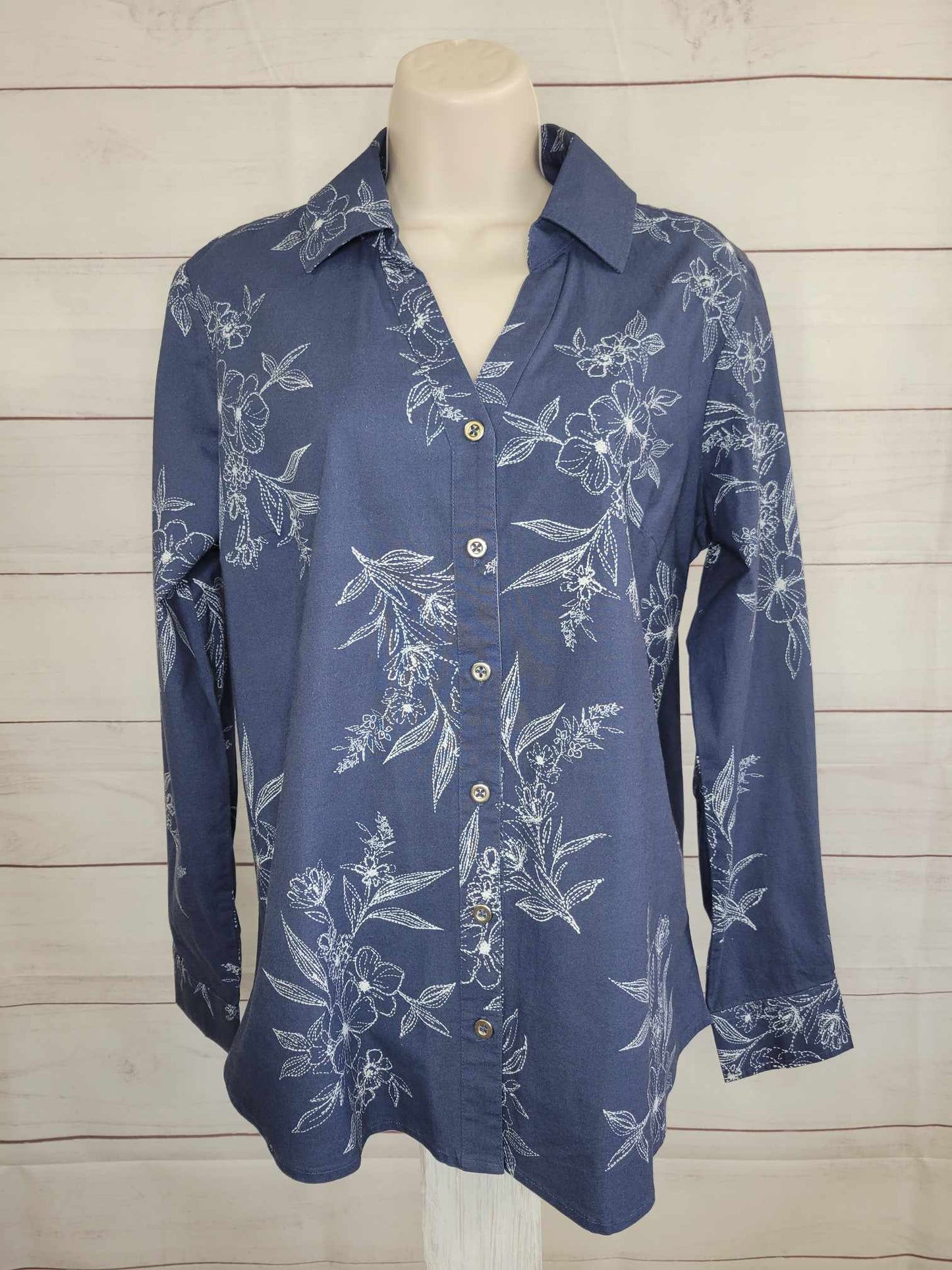 SMALL INDIGIO A544700 Denim & Co. Canyon Retreat Printed Poplin Curved Hem Shirt