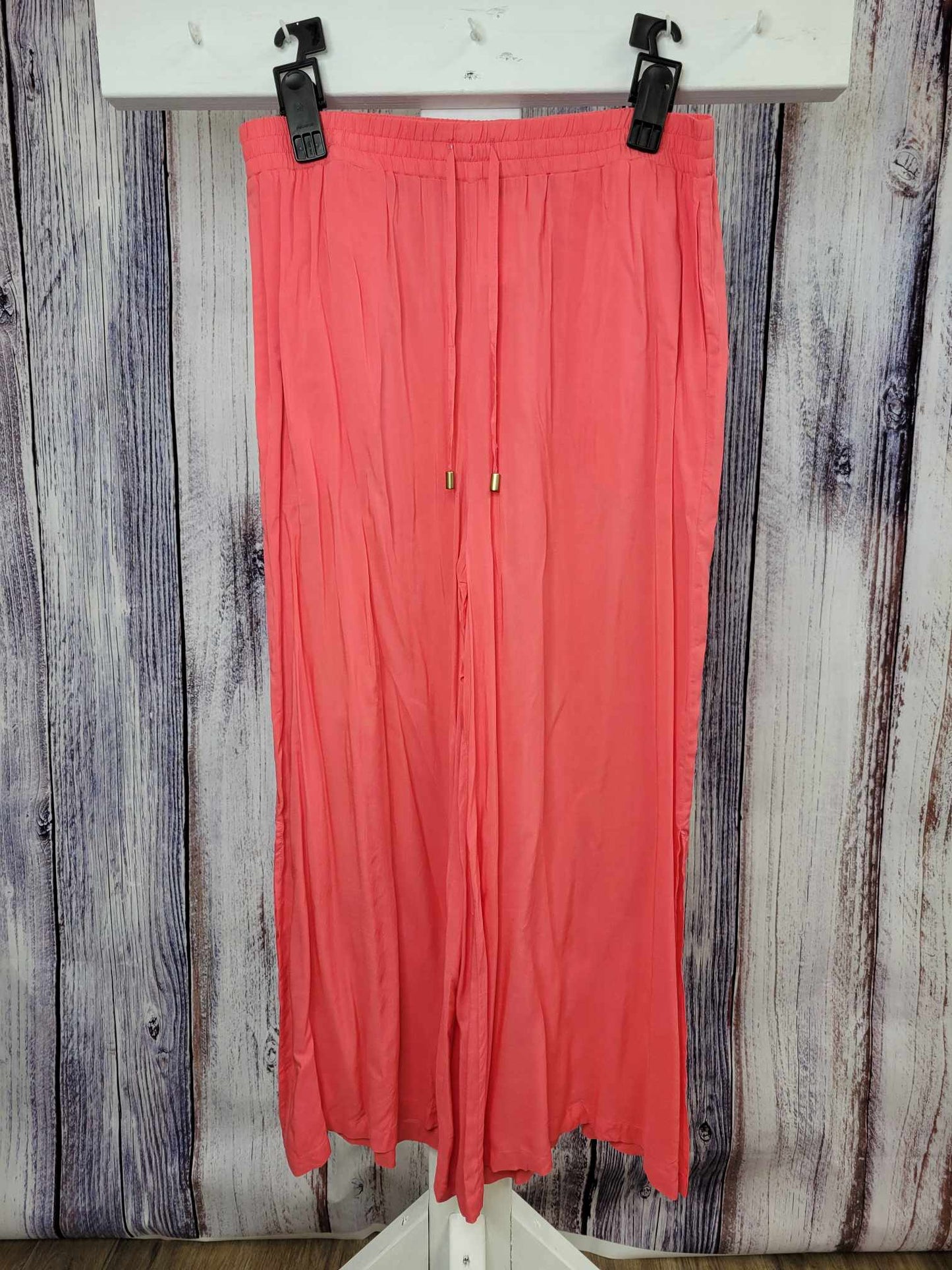 MEDIUM WATERMELON A599582 Jantzen Petite Wide Leg Pull-On Woven Cover-Up Pants