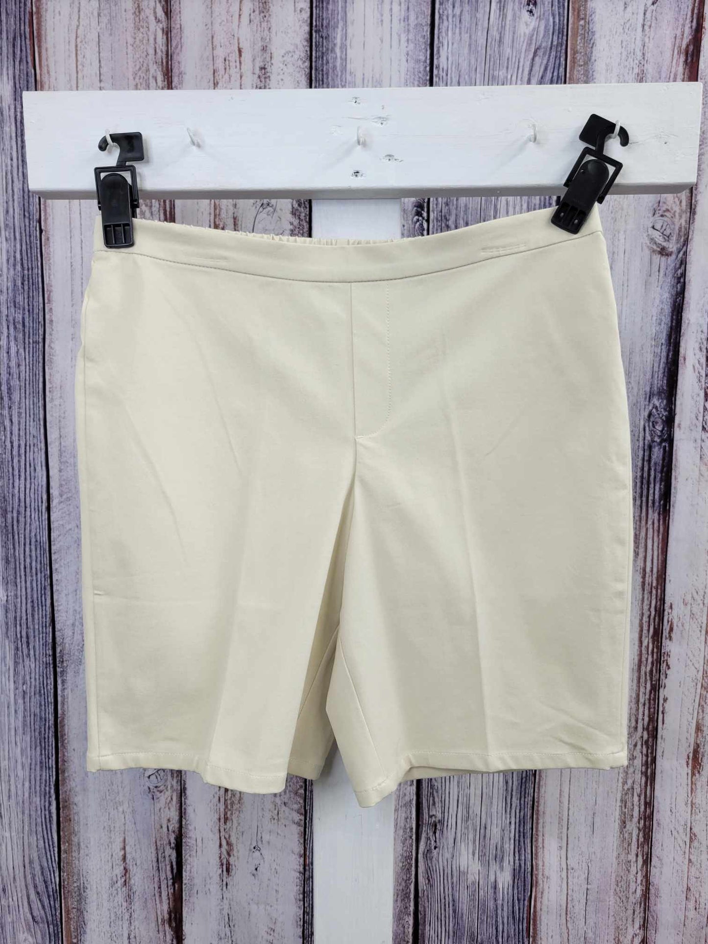 16P LINEN A397200 Isaac Mizrahi Live! Petite 24/7 Stretch Bermuda Shorts