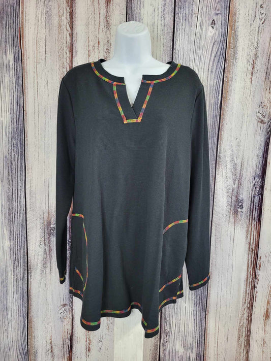 MEDIUM BLACK A559484 LOGO by Lori Goldstein Split-Neck Waffle Knit Top