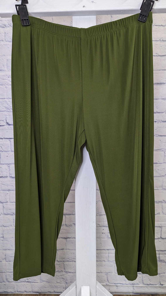 XLARGE OLIVE A574061 Susan Graver Modern Essentials Reg Lustra Knit Crop Pants