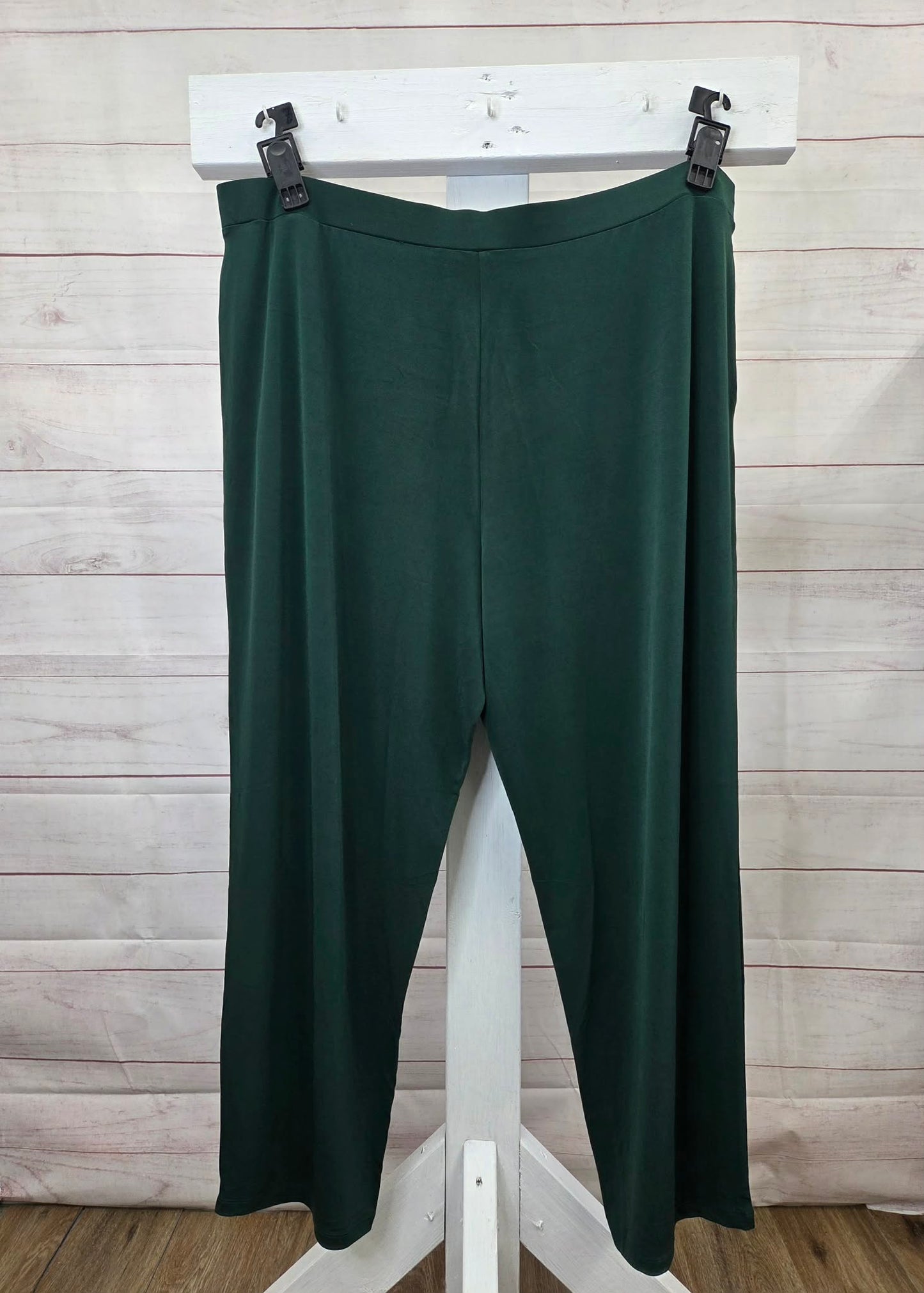 2X EVERGREEN A706737 Susan Graver Essentials Regular Liquid Knit Pant